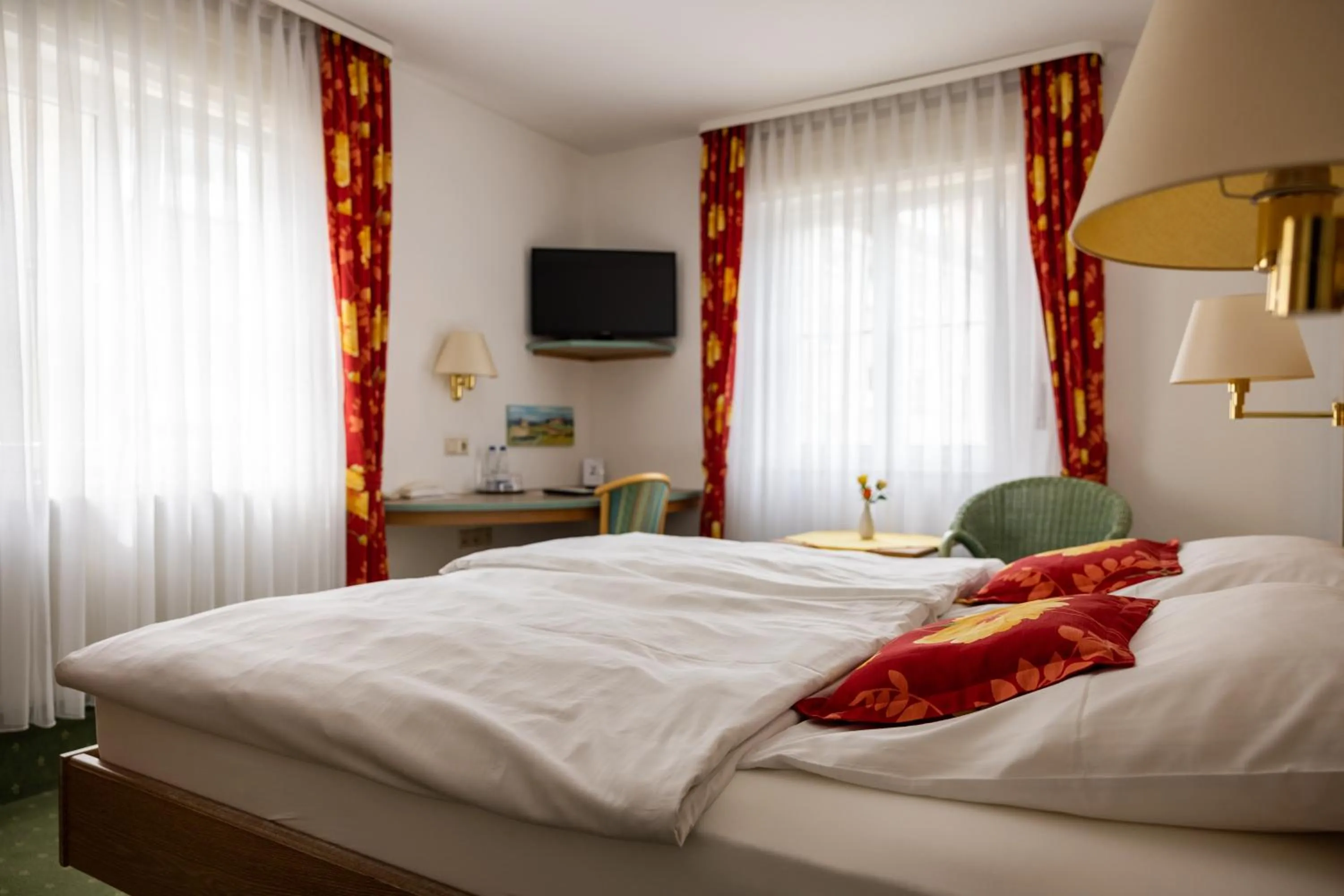 Bed in Hotel Garni Lehrertal