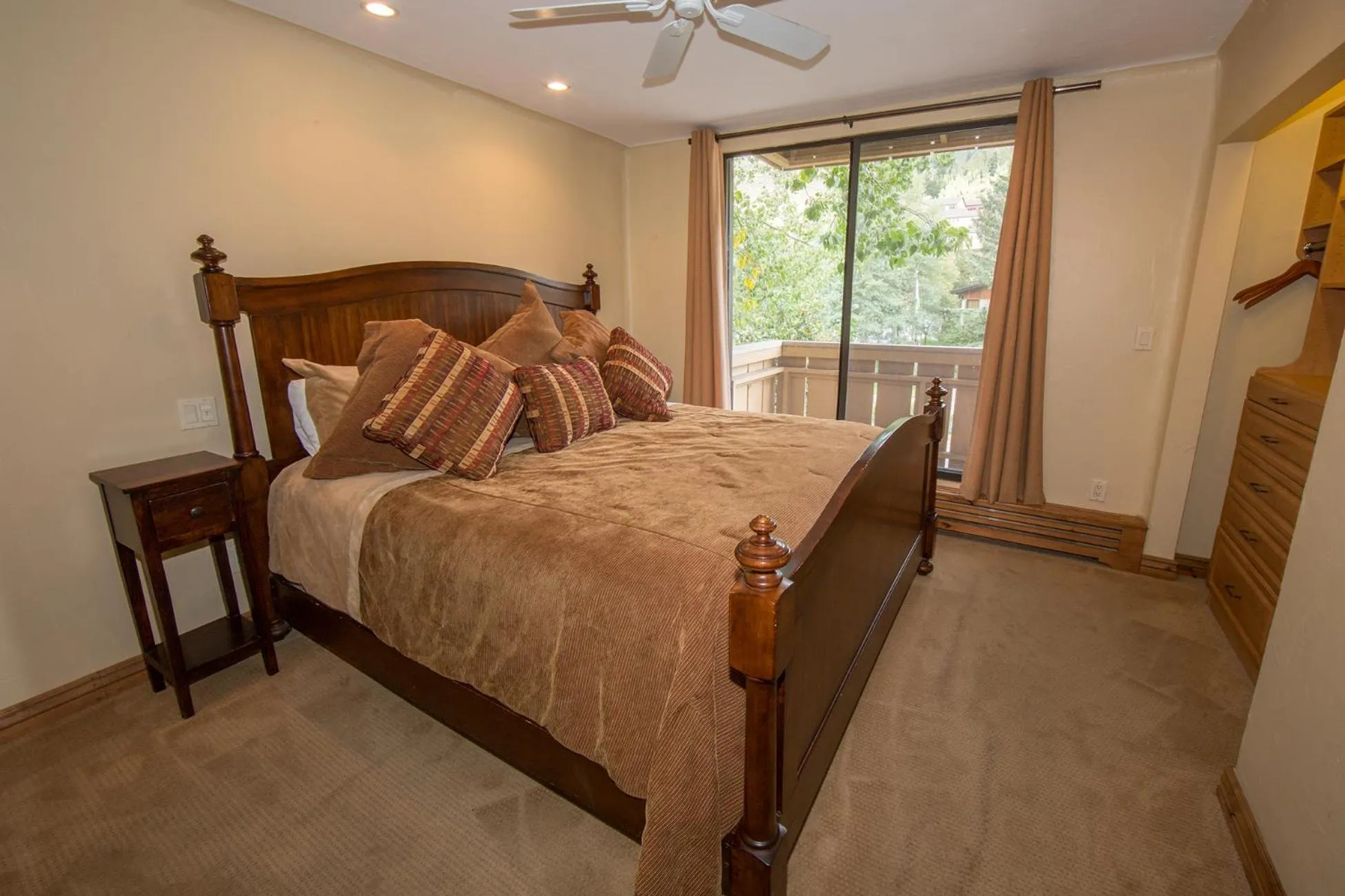 Bed in Scorpio Condominiums by Vail Realty