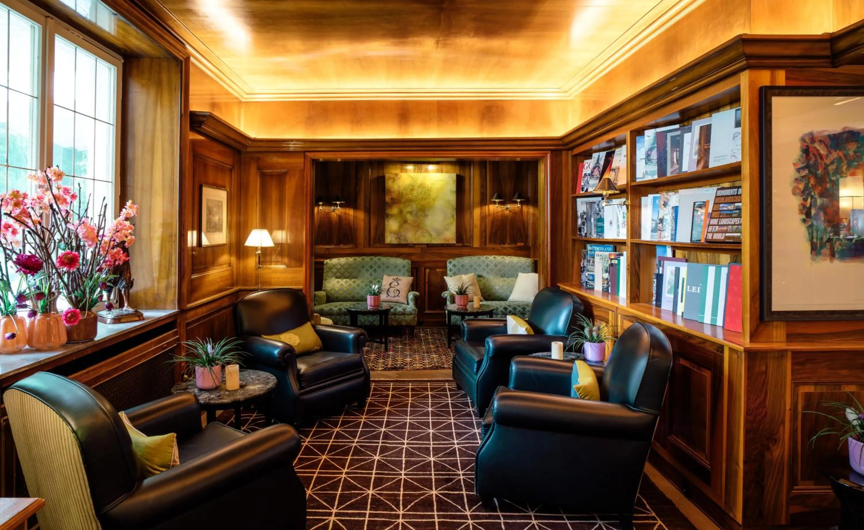 Lounge or bar in Hotel Erbprinz - Gourmet & Spa