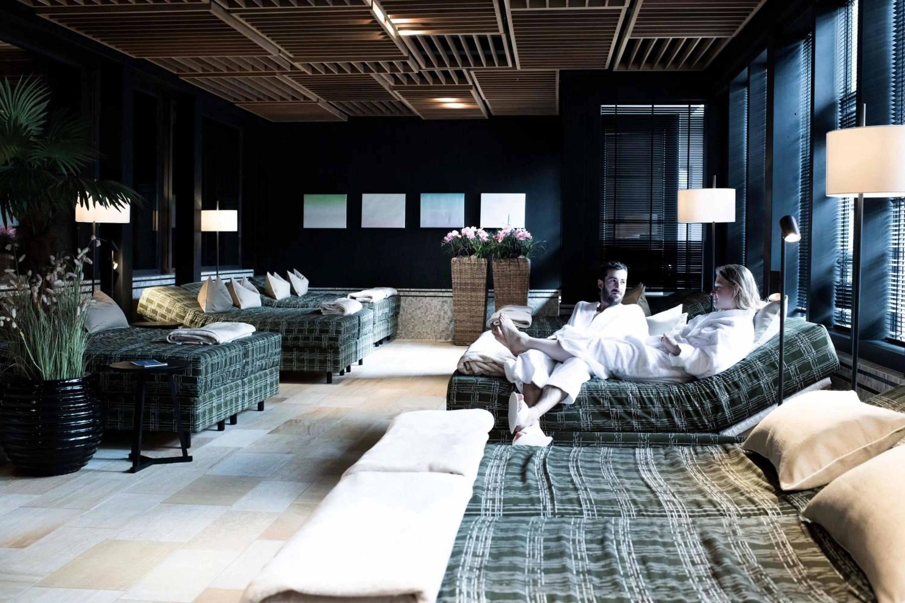 Spa and wellness centre/facilities in Hotel Erbprinz - Gourmet & Spa