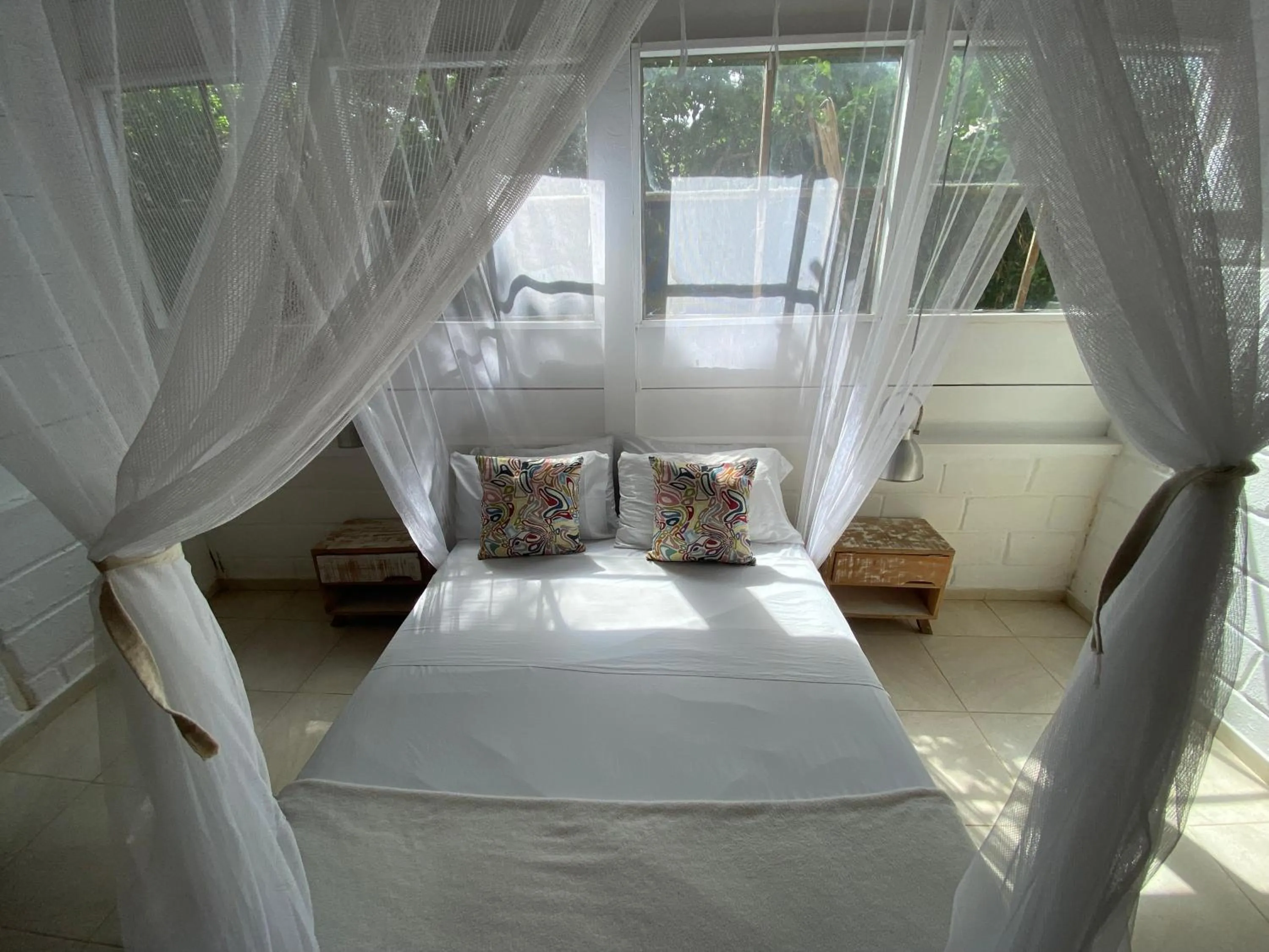 People, Bed in Kawabonga