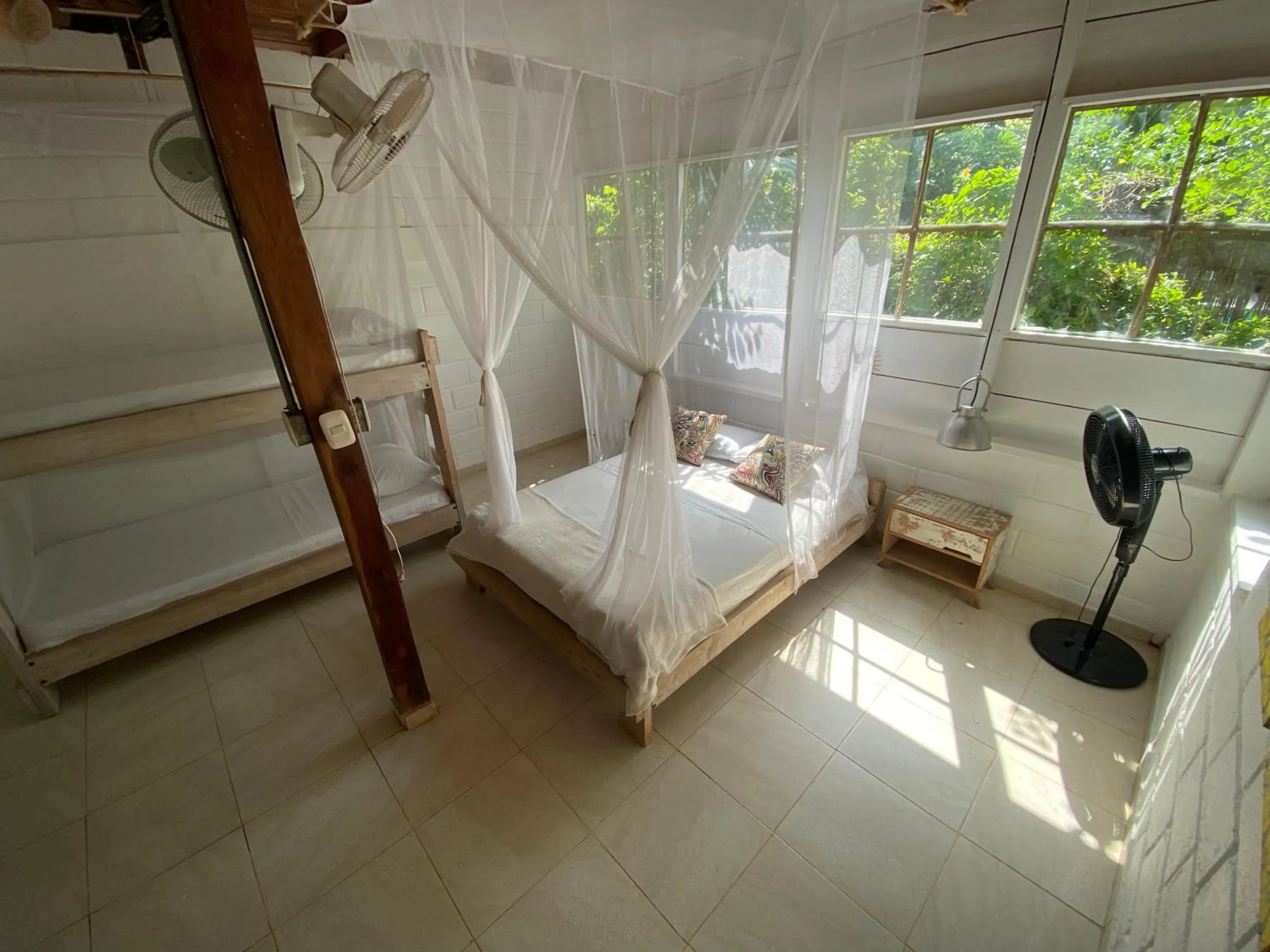 Property building, Bed in Kawabonga