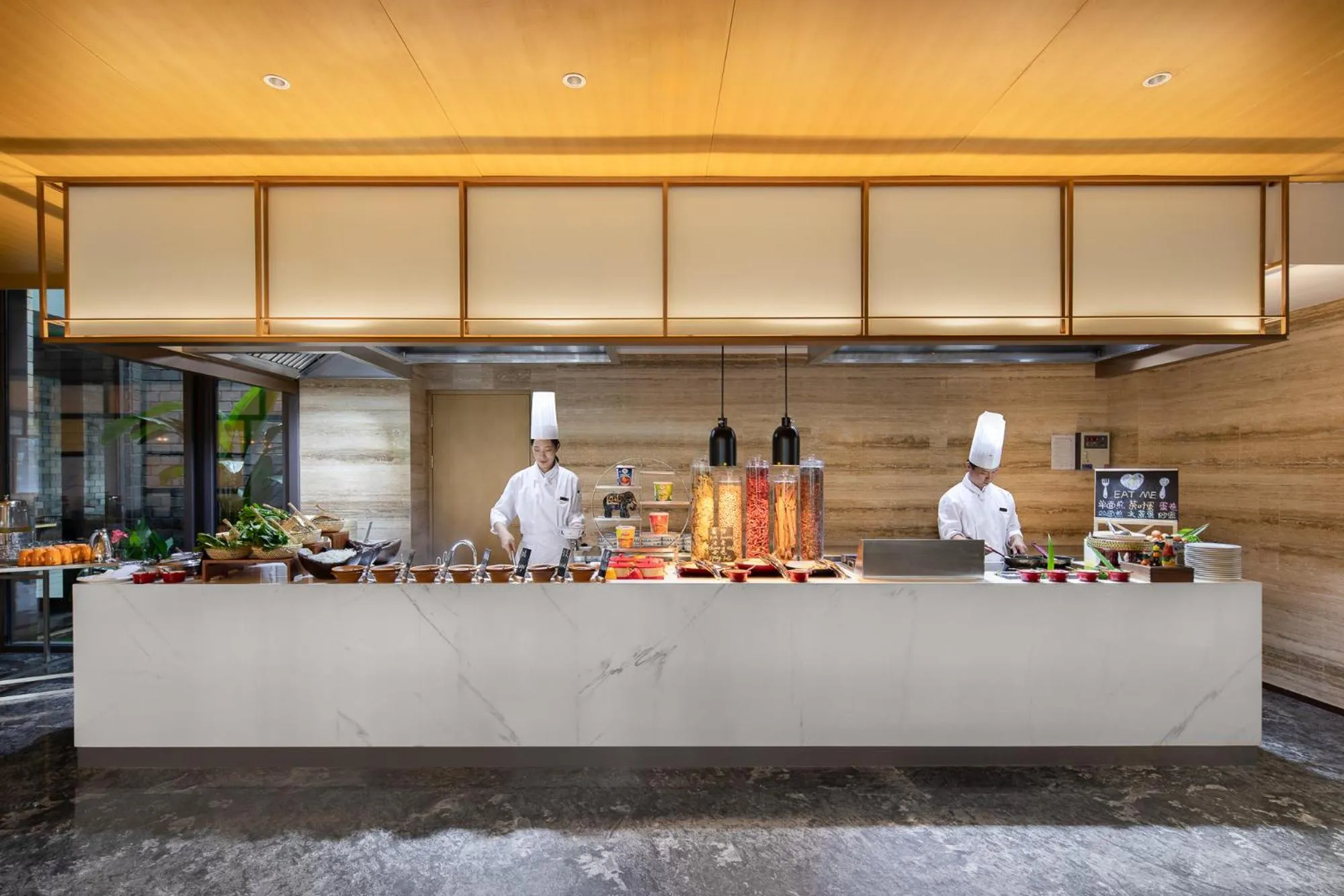 Restaurant/places to eat in Hilton Suzhou New District