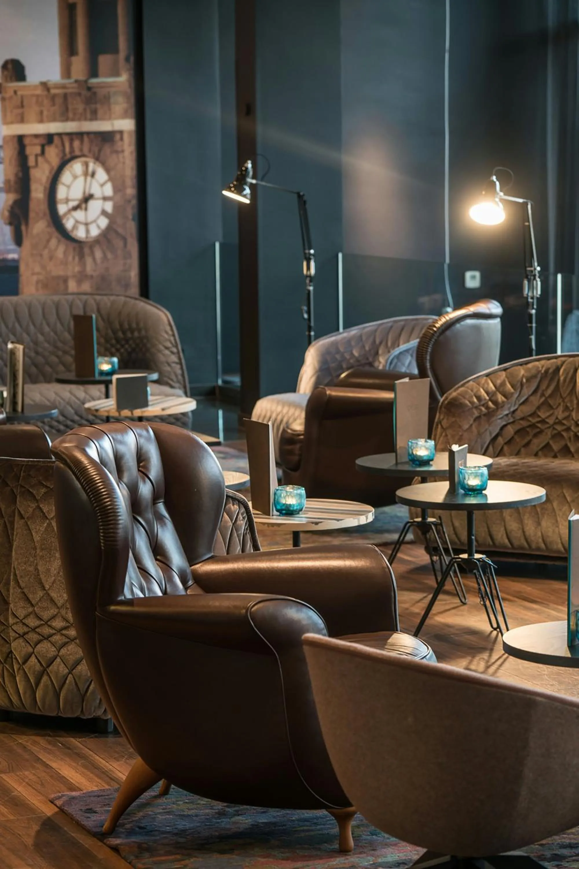 Lounge or bar in Motel One Hamburg-Altona