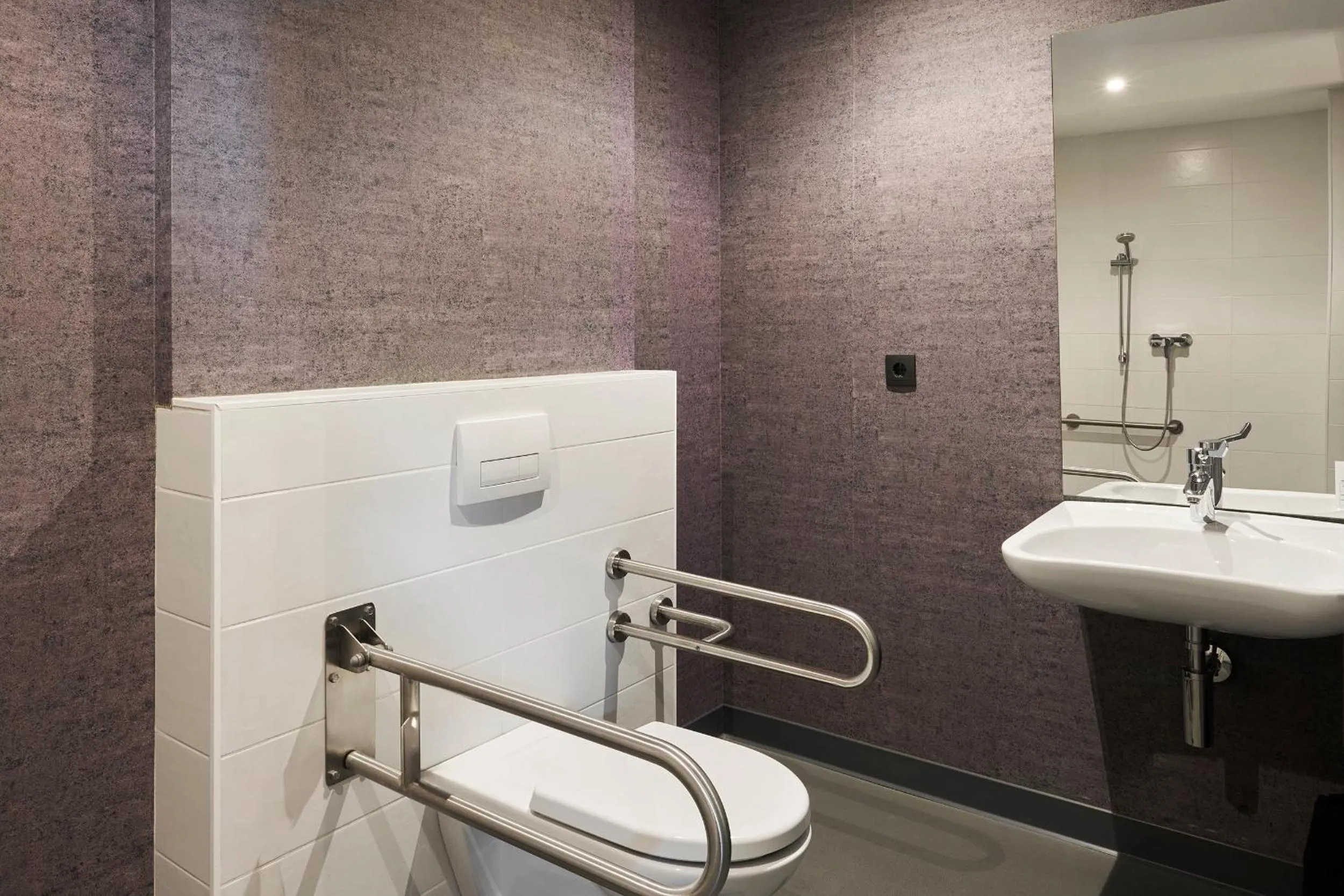 acessibility in Four Points Flex by Sheraton Malaga Centre