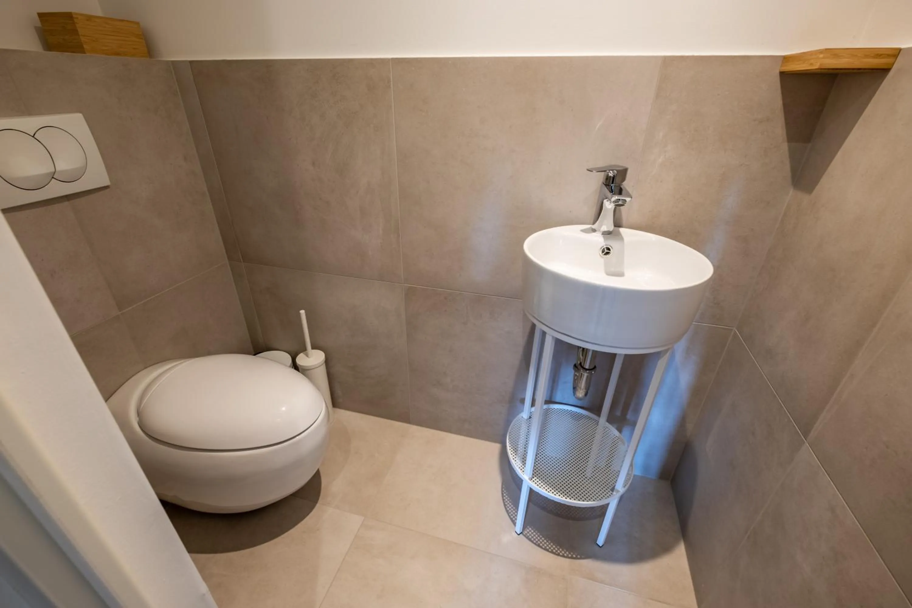 Bathroom in Almalomb Apartman