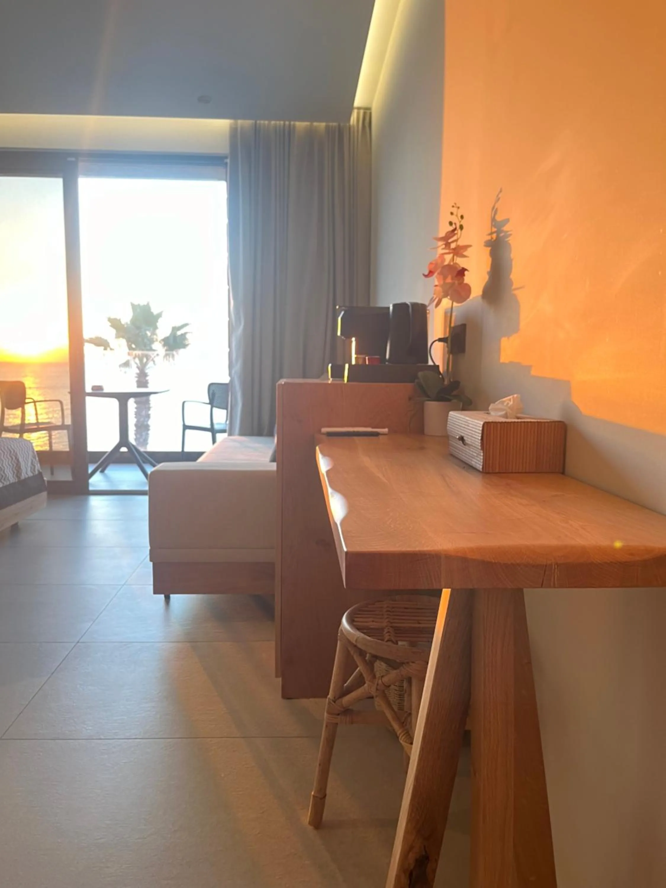 NISSEA Boutique Hotel