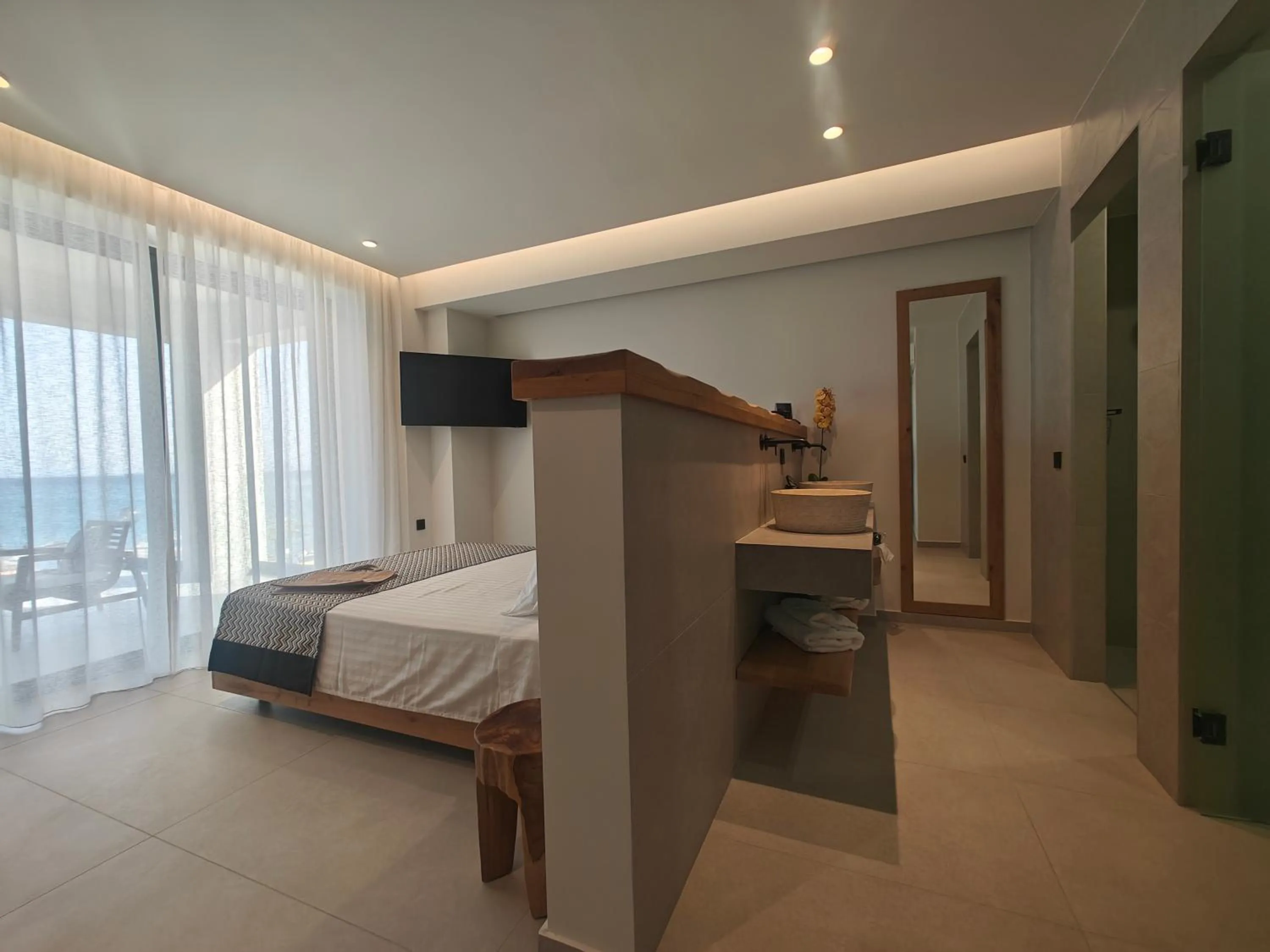 Bed in NISSEA Boutique Hotel