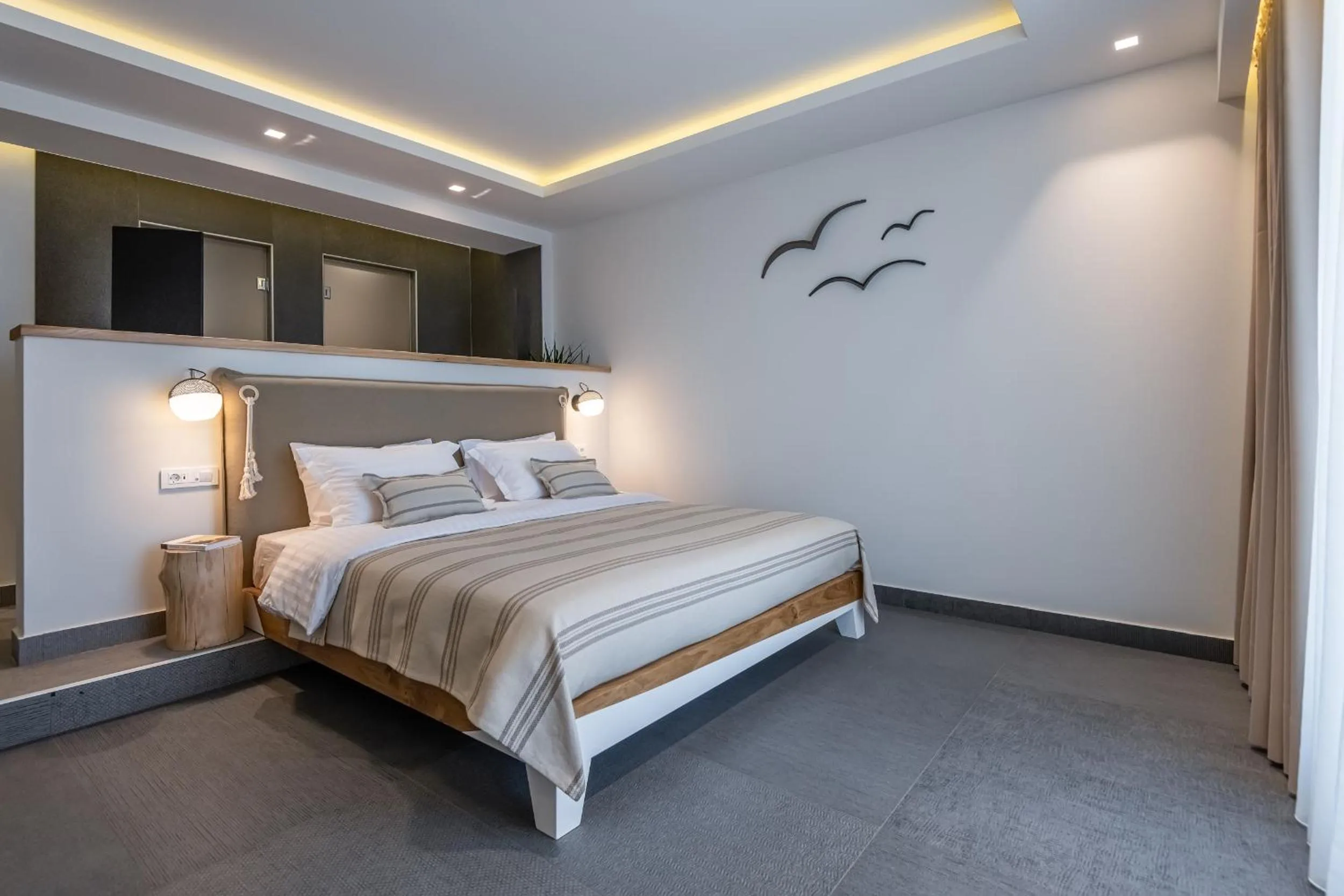 Bed in NISSEA Boutique Hotel