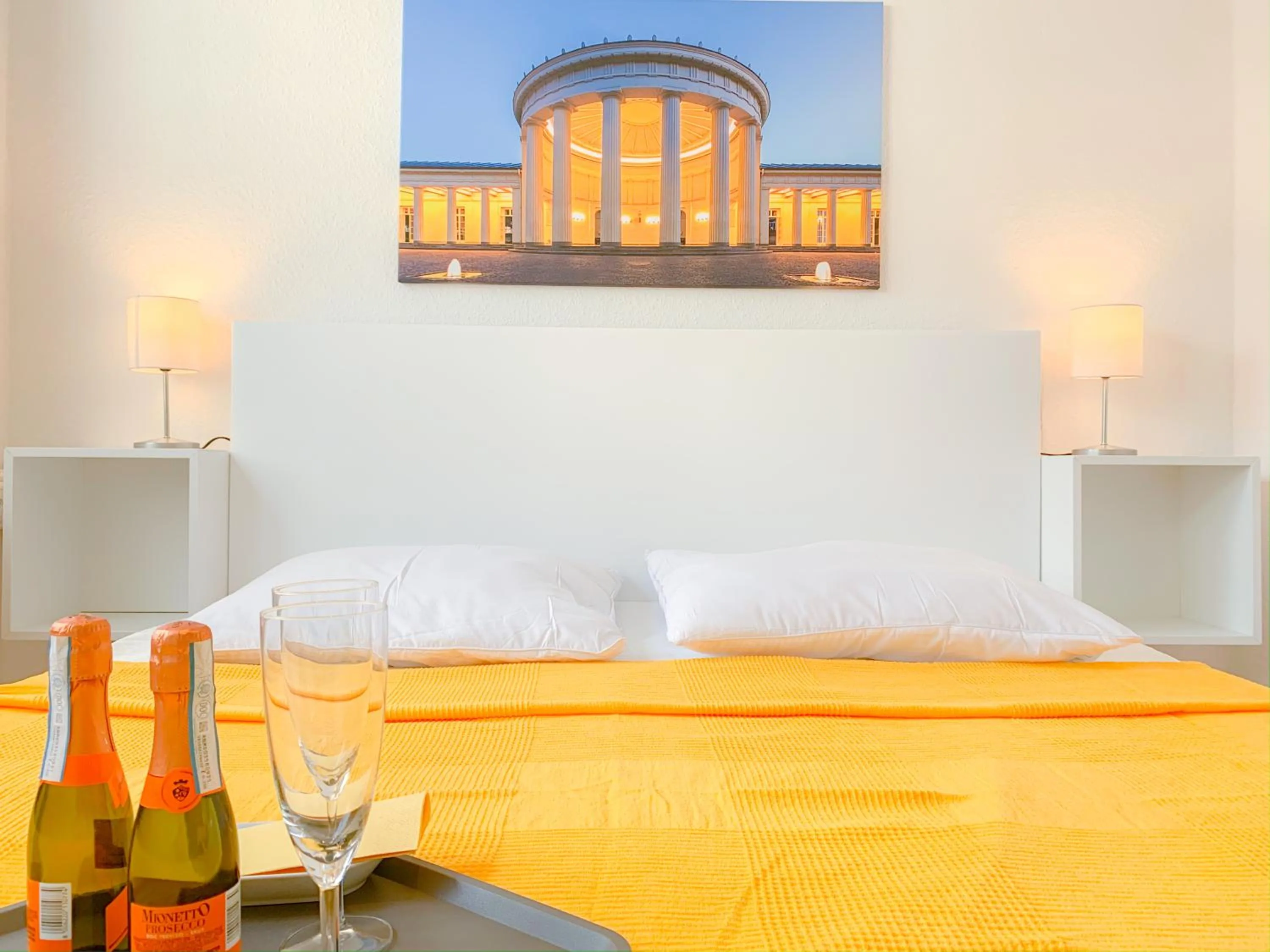 Bed in Relax Aachener Boardinghouse Appartements Premium 1