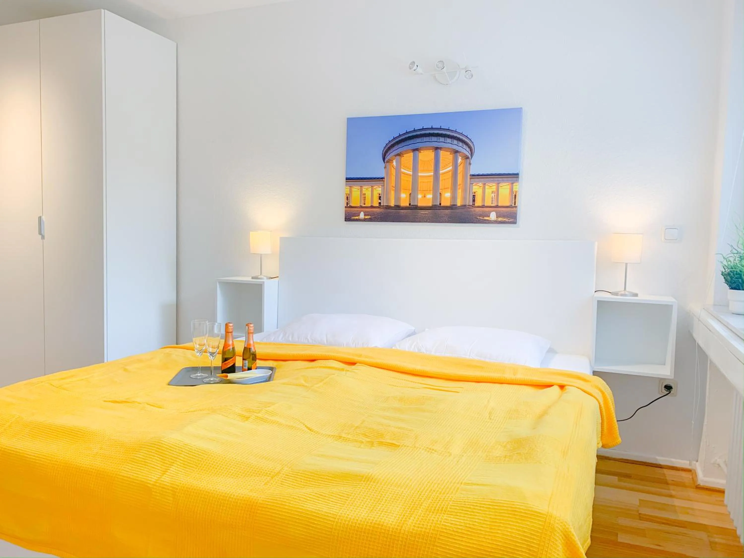 Bed in Relax Aachener Boardinghouse Appartements Premium 1