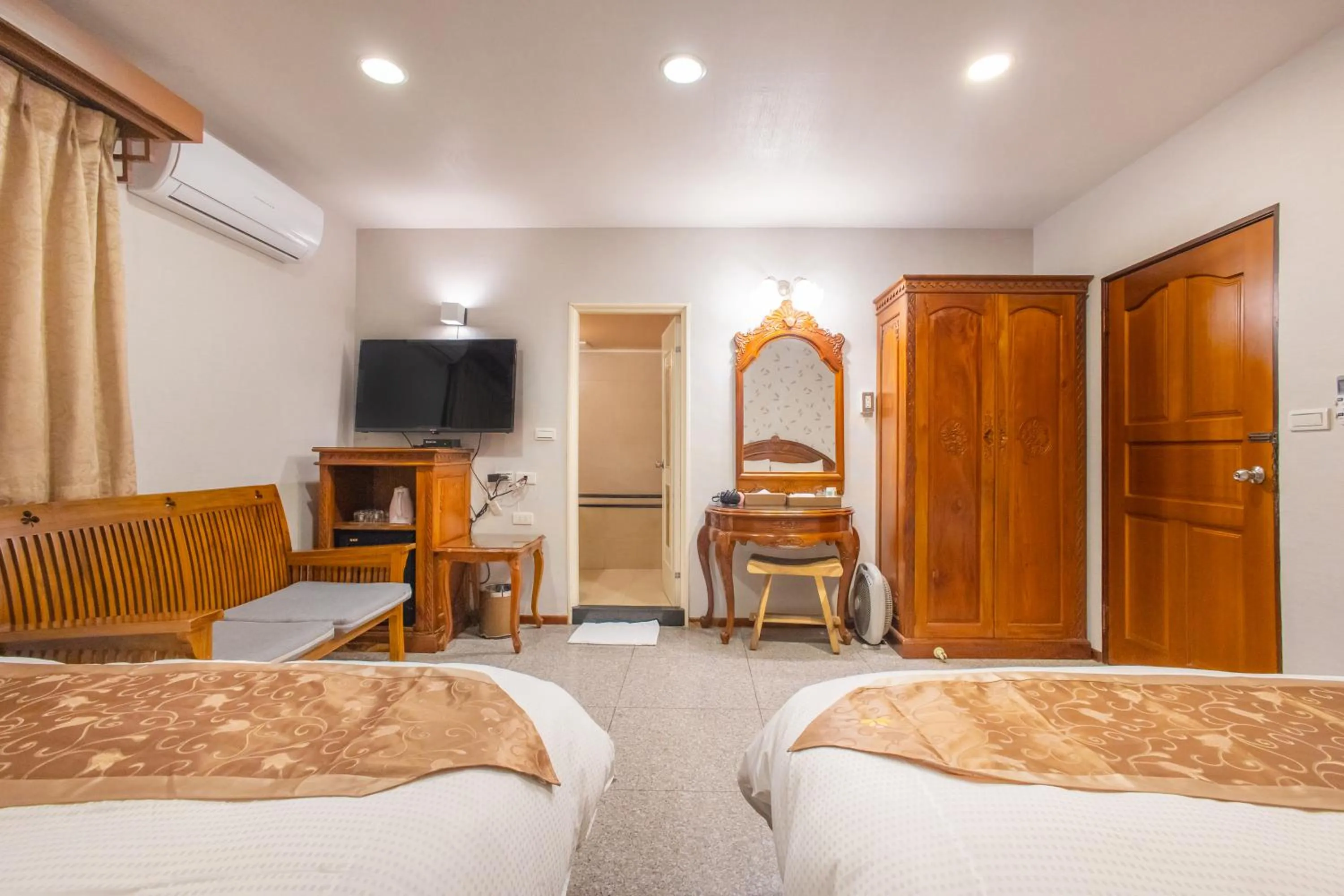 Bed in Mei Jia Mei Hotel