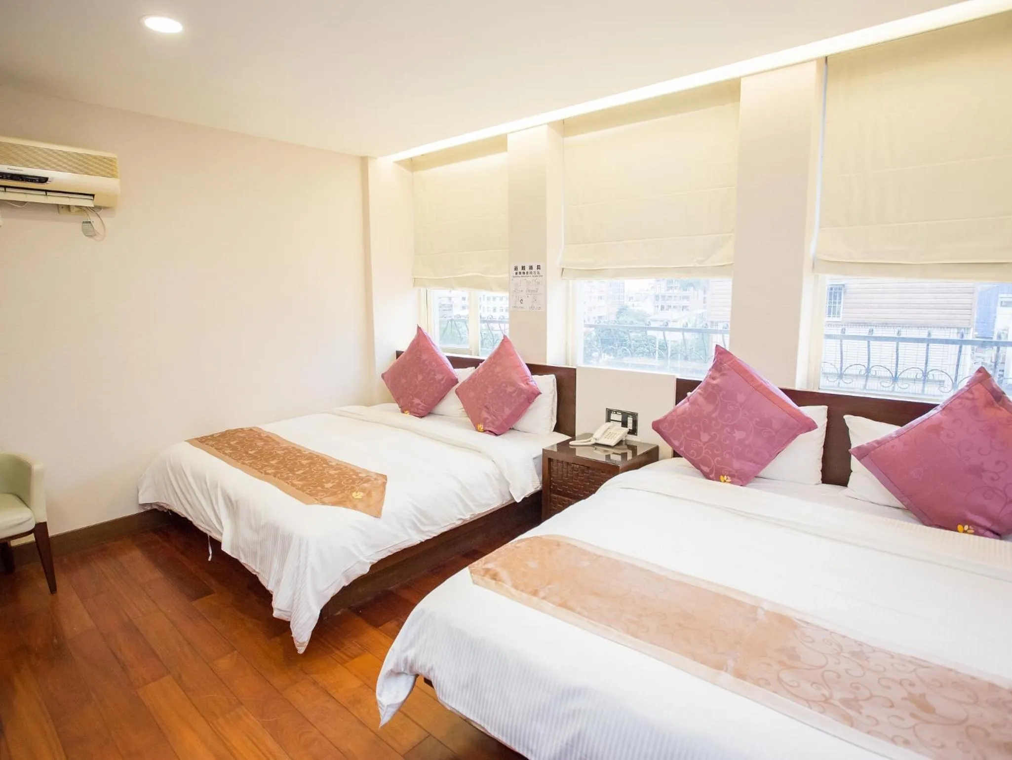 Bed in Mei Jia Mei Hotel