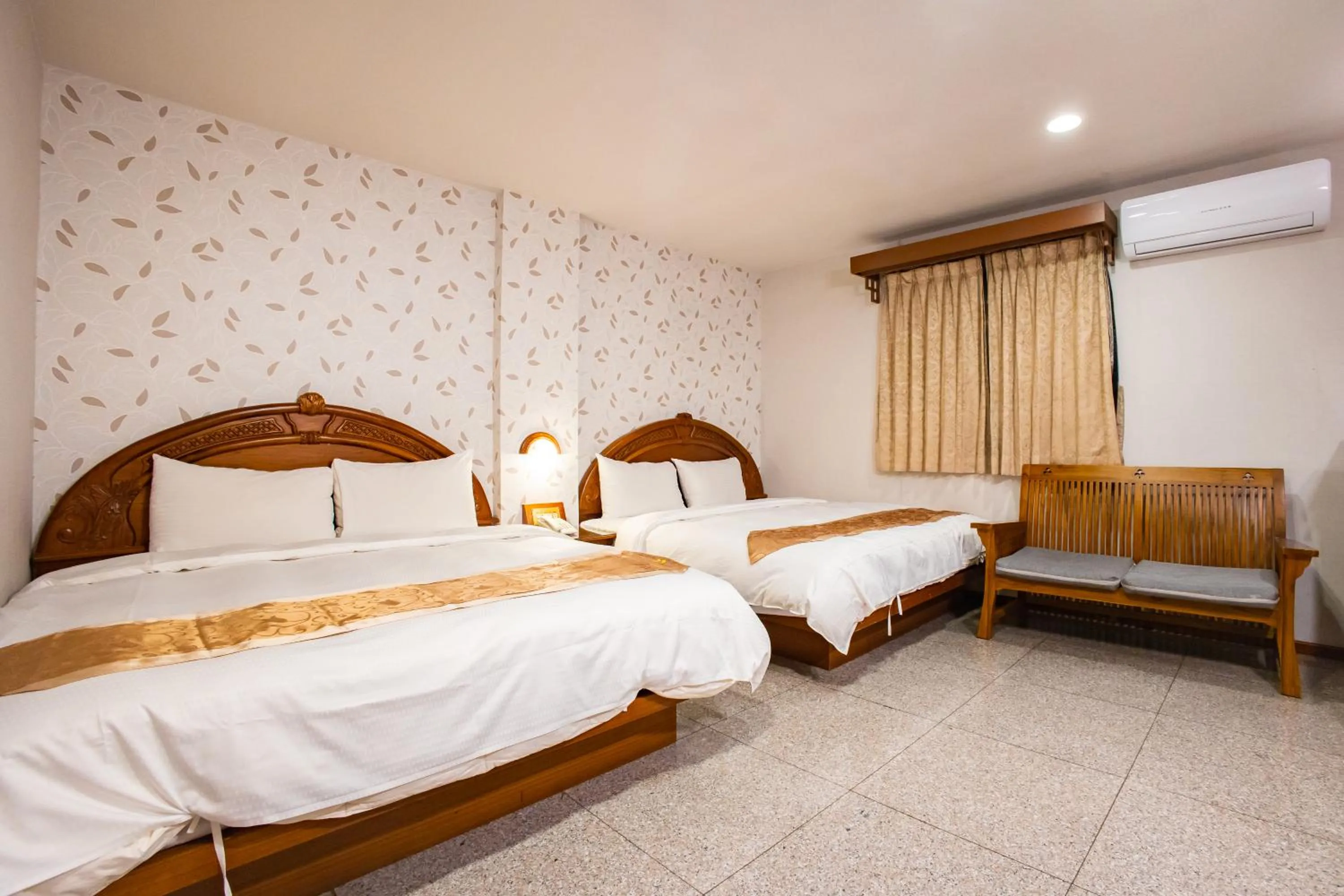 Bed in Mei Jia Mei Hotel