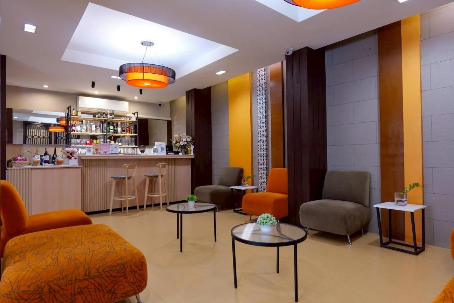 Lounge or bar in De Hug Hotel & Residence