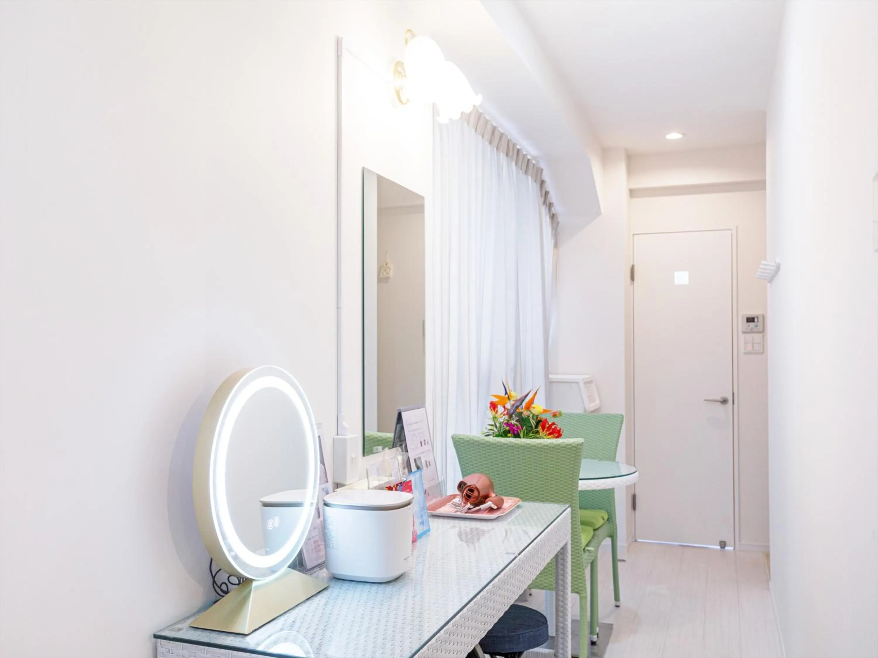 Photo of the whole room in かりゆしコンドミニアムリゾート那覇スカイリビングホテル旭橋駅前