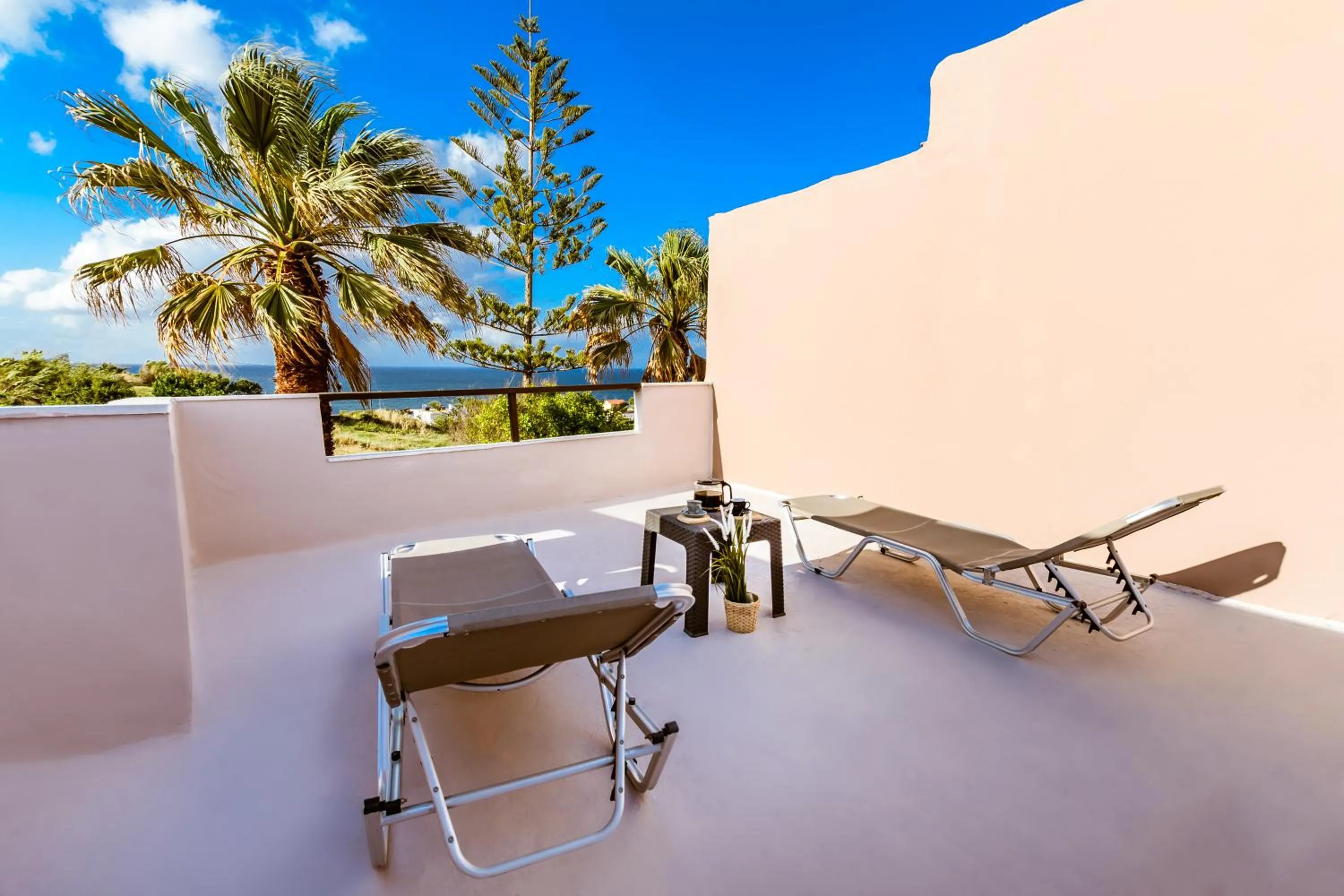 Gregory Village Sea View