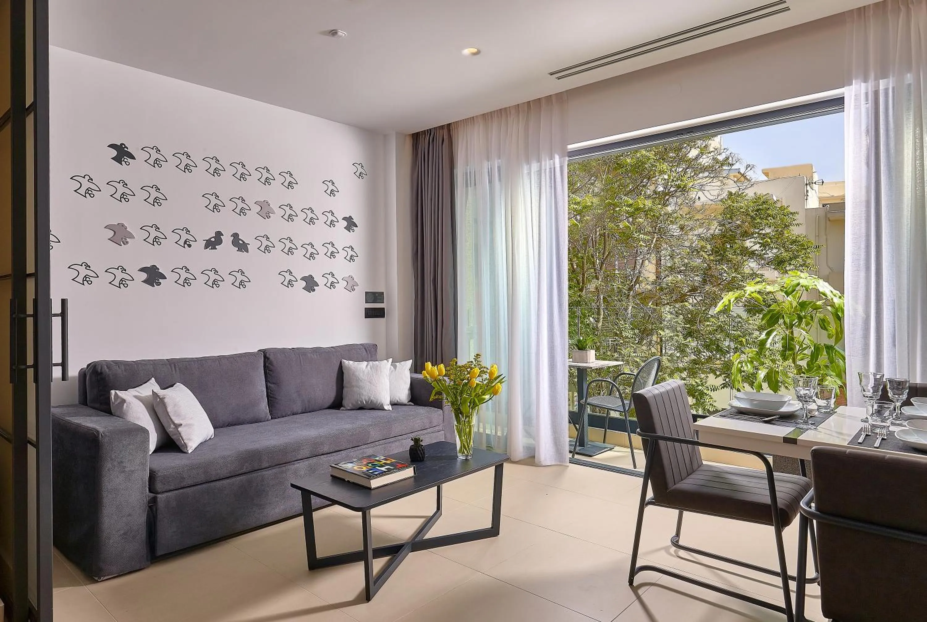 Seating area in City Lion by Semavί