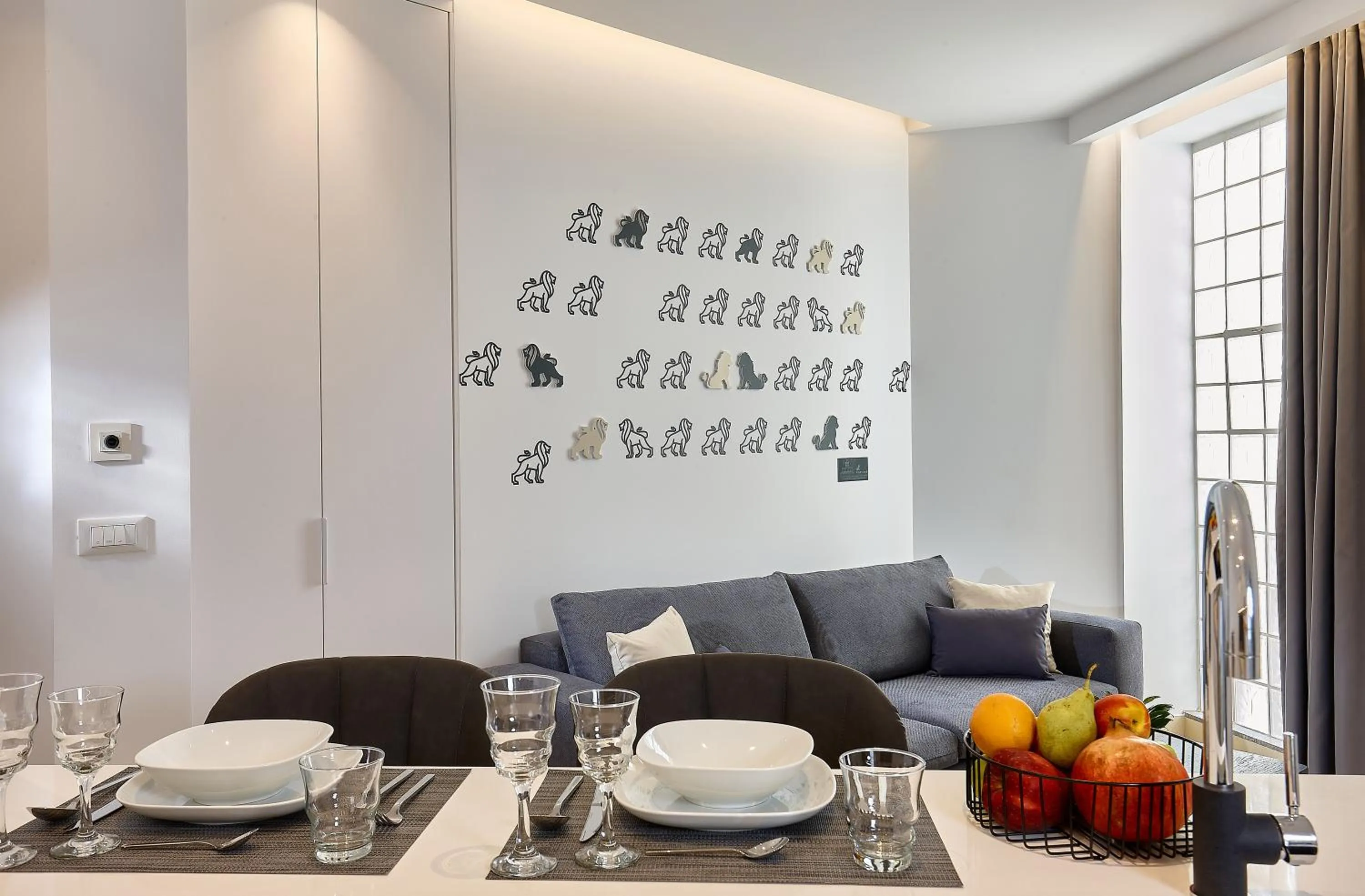 Seating area in City Lion by Semavί