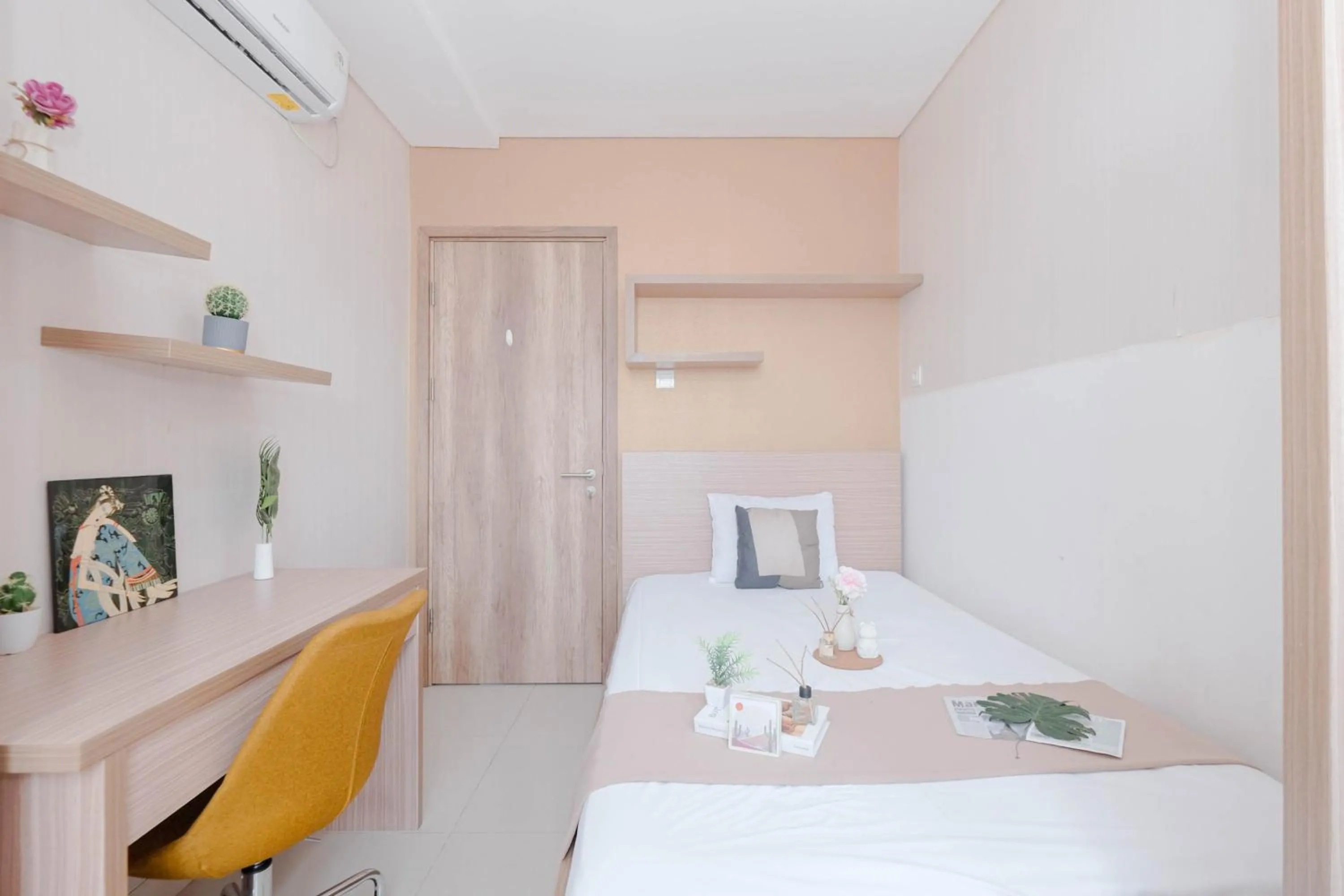 Bed in Fully Furnished 2BR Apartment at Pejaten Park Residence By Travelio