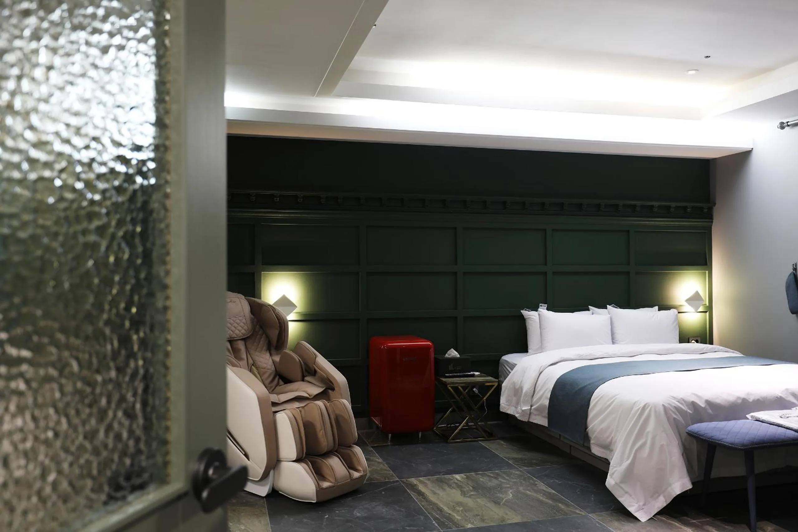 Bed in El Tower Hotel