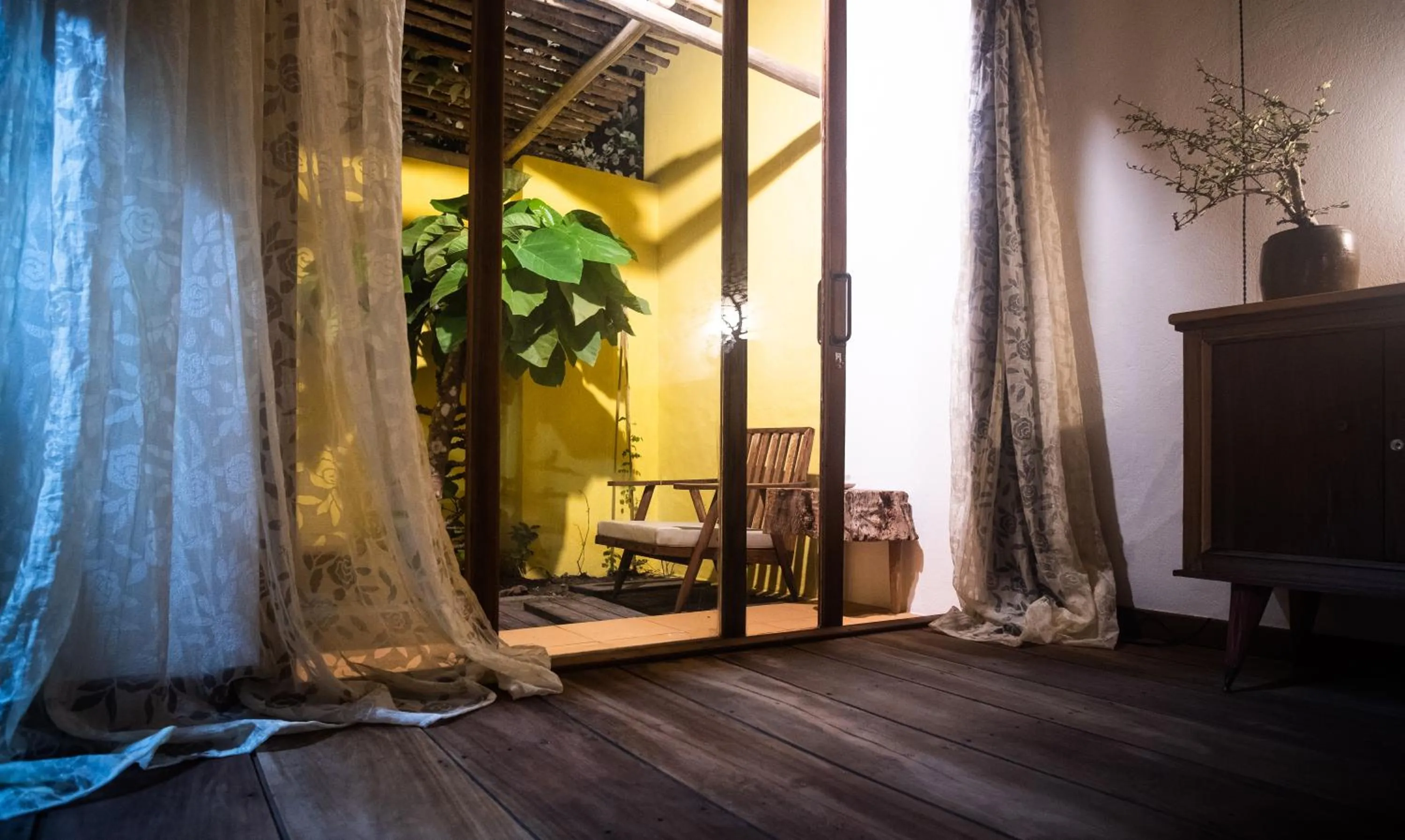 Decorative detail in Leranda Homestay