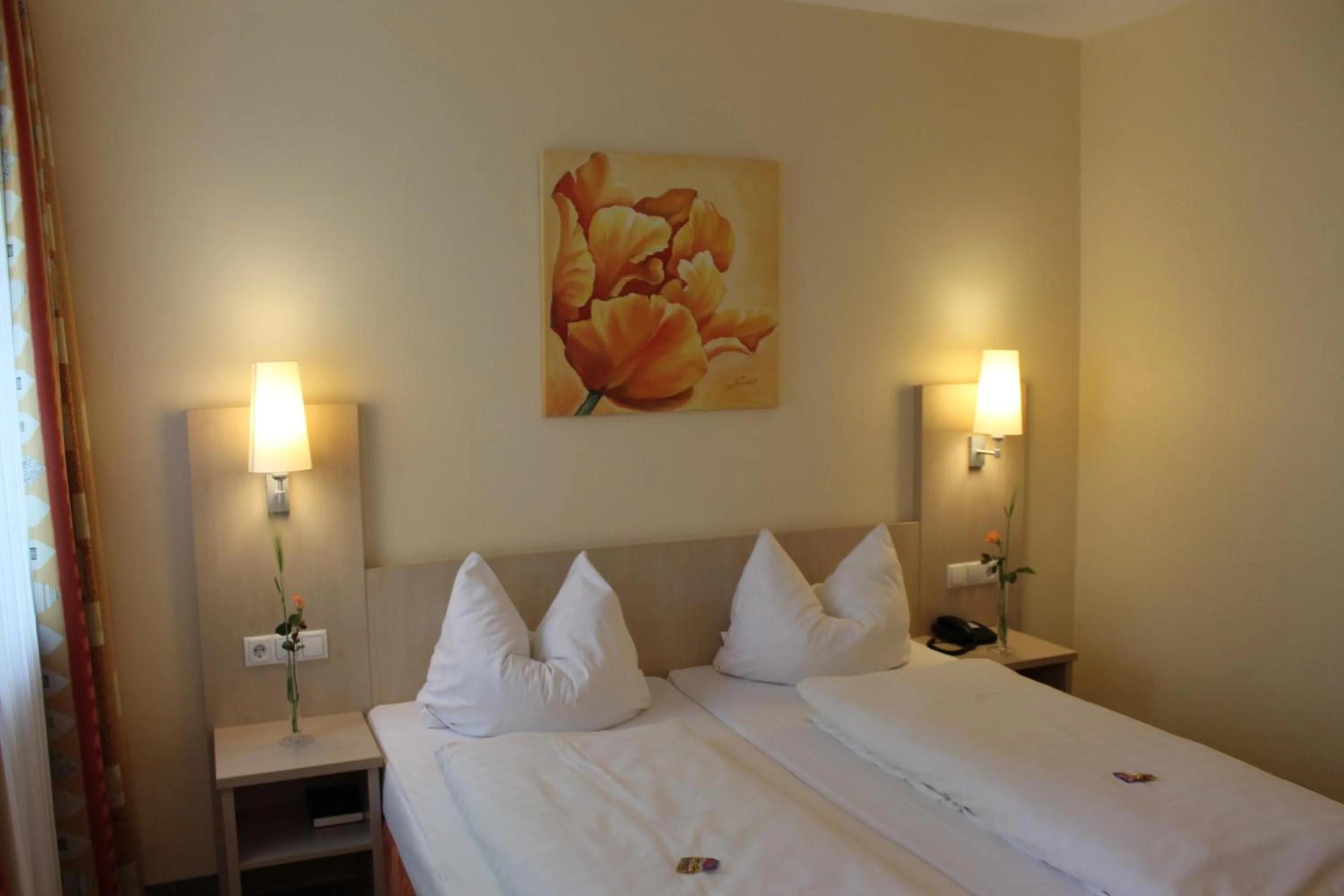 Photo of the whole room, Bed in Hotel Petzengarten