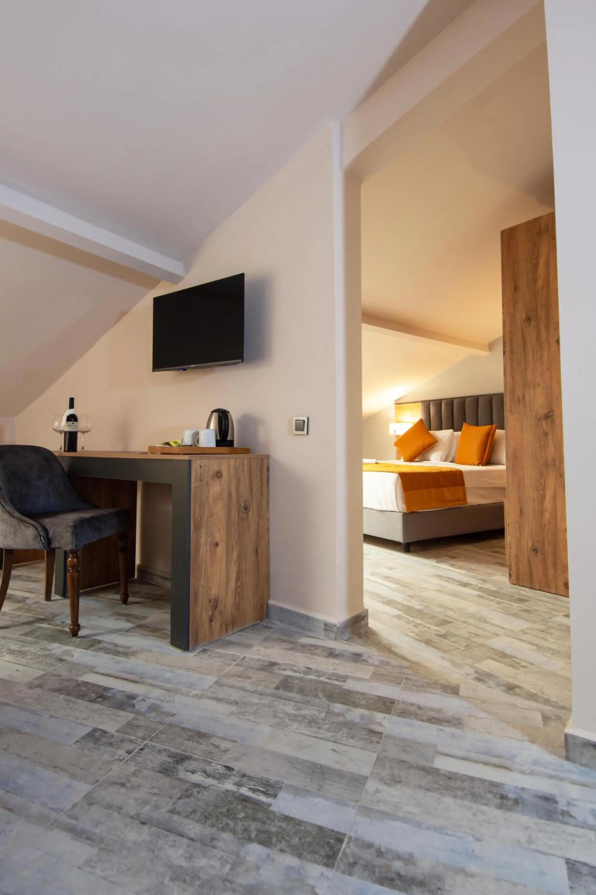 Communal lounge/ TV room in Dalya Resort Aqua & Spa Hotel Datça