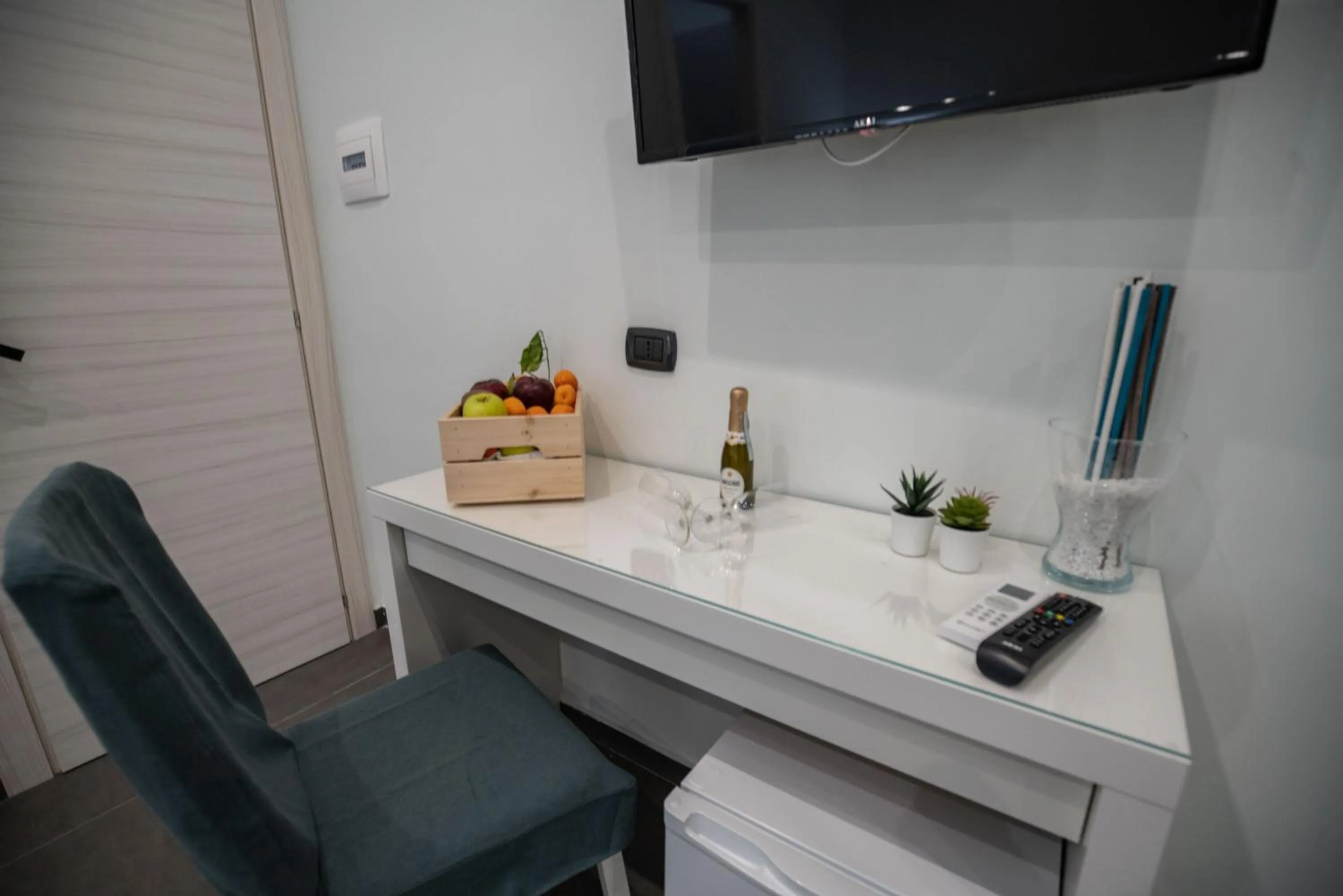 TV/Entertainment Center in B&B DORIA