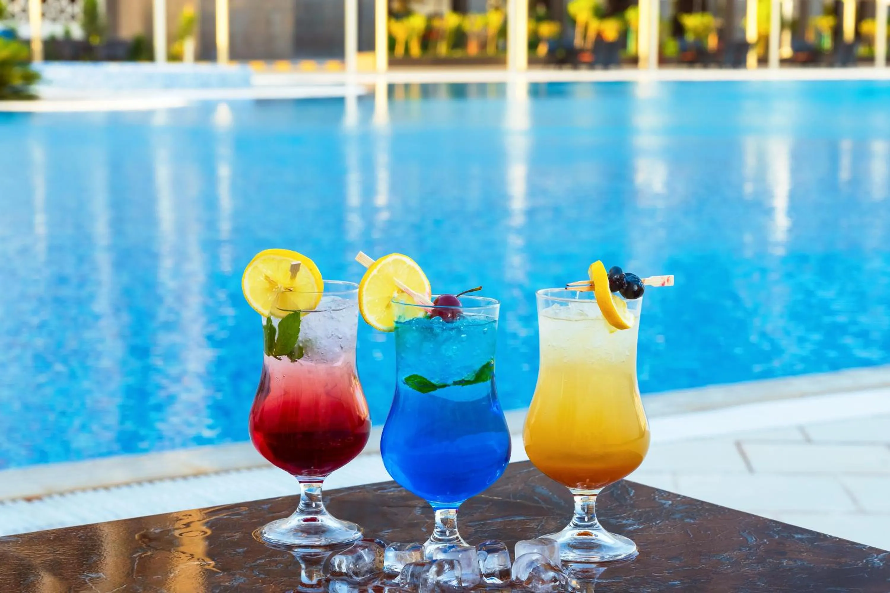 Food and drinks in Grand Millennium Tabuk