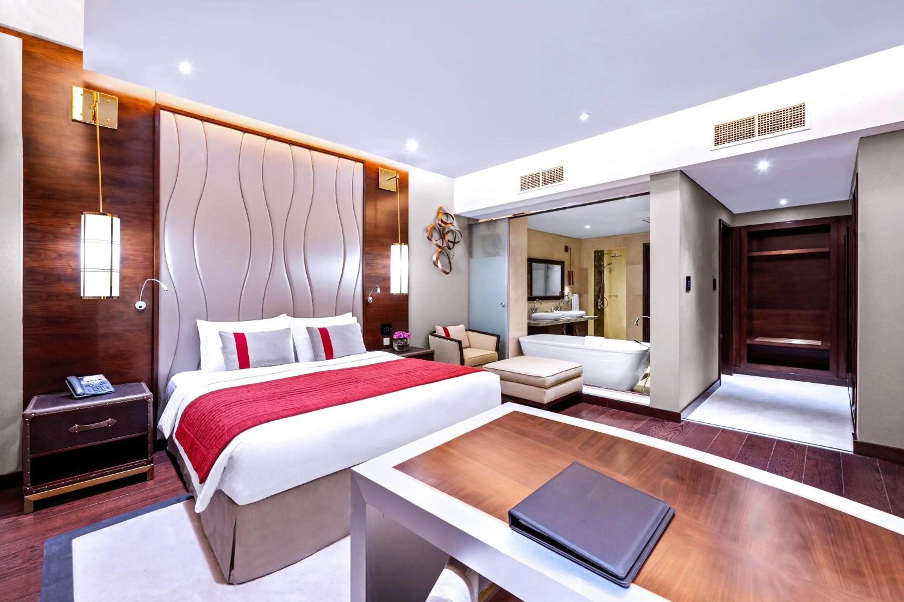 Bedroom, Bed in Grand Millennium Tabuk