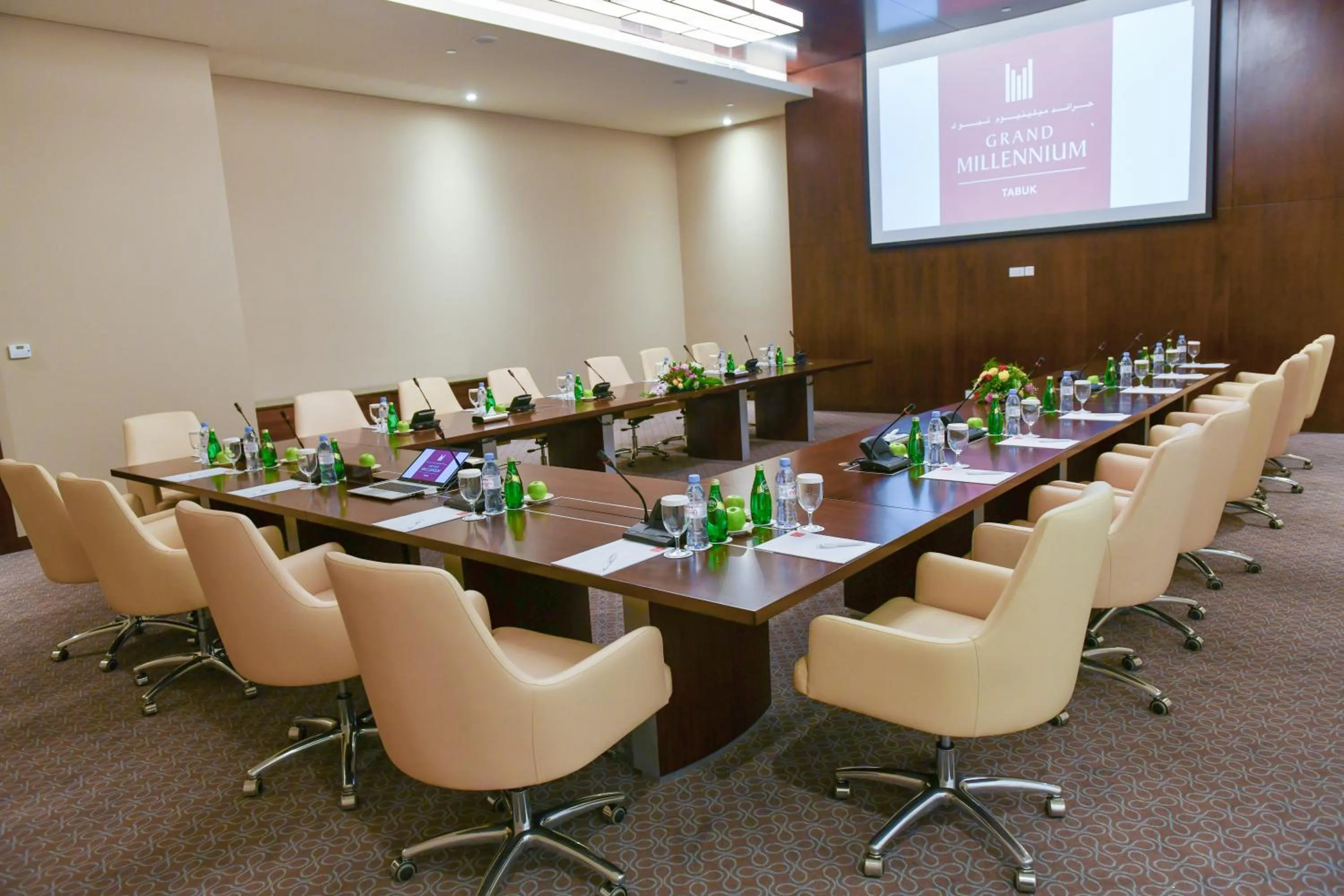 Meeting/conference room in Grand Millennium Tabuk