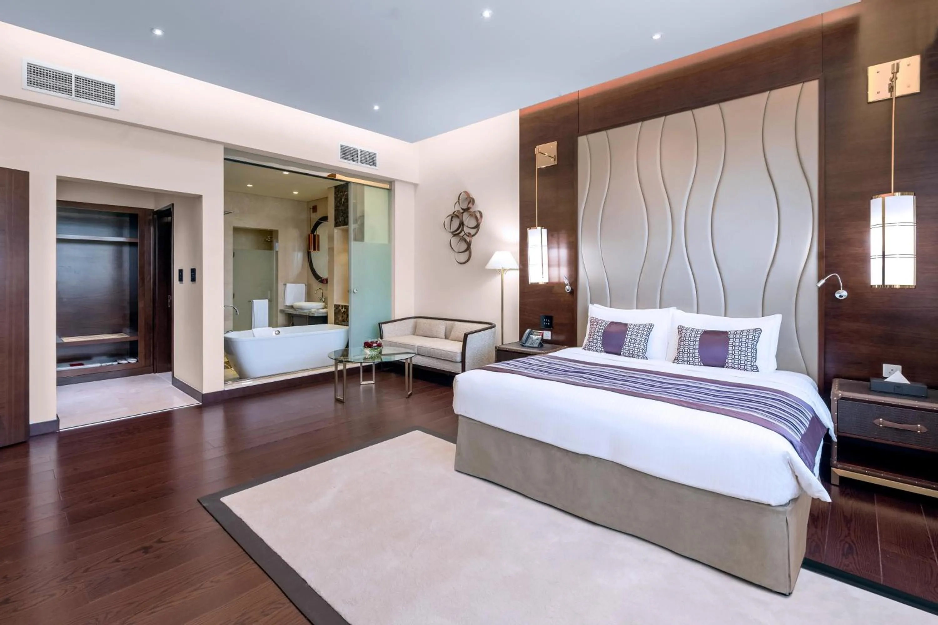 Bedroom, Bed in Grand Millennium Tabuk