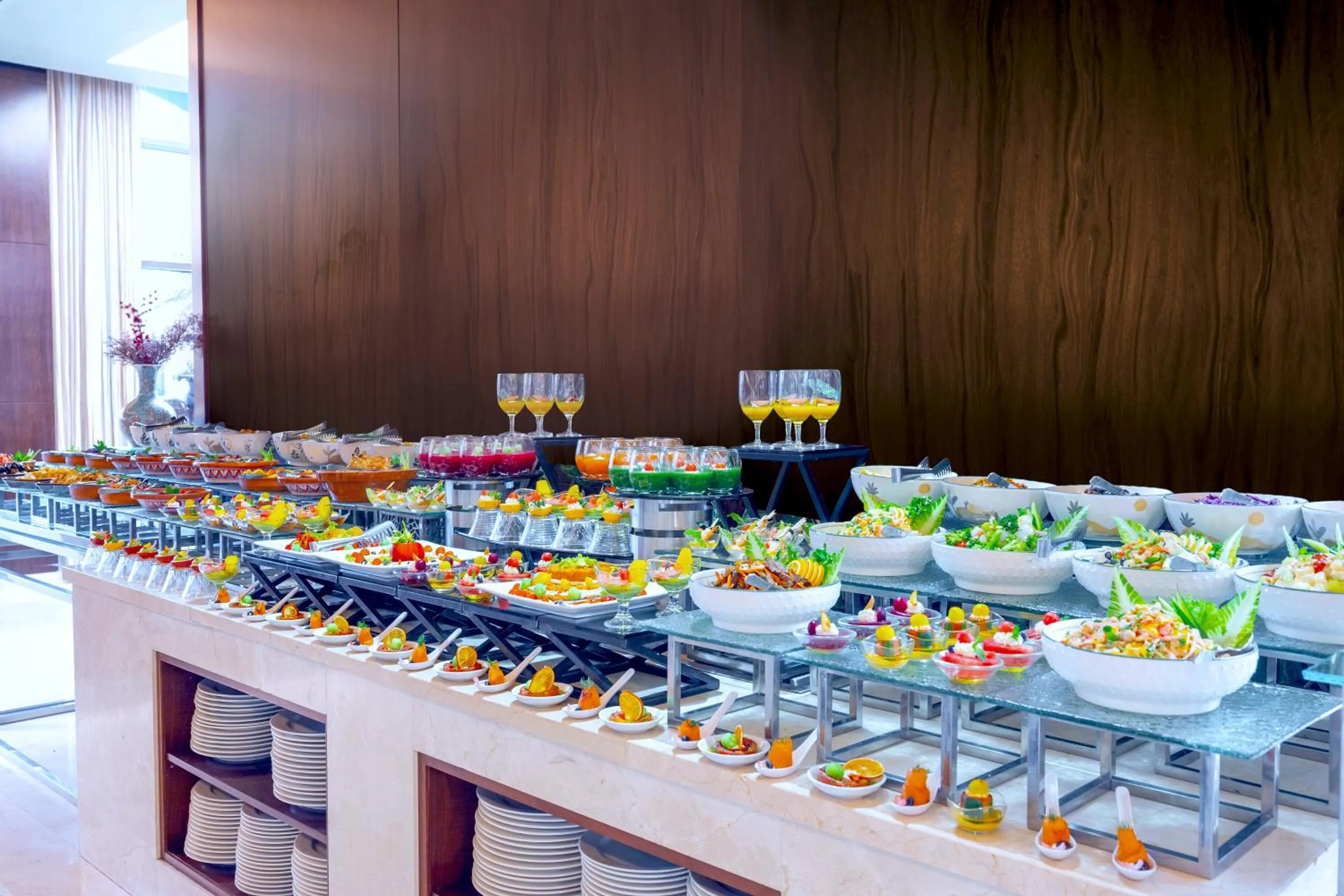 Food and drinks in Grand Millennium Tabuk