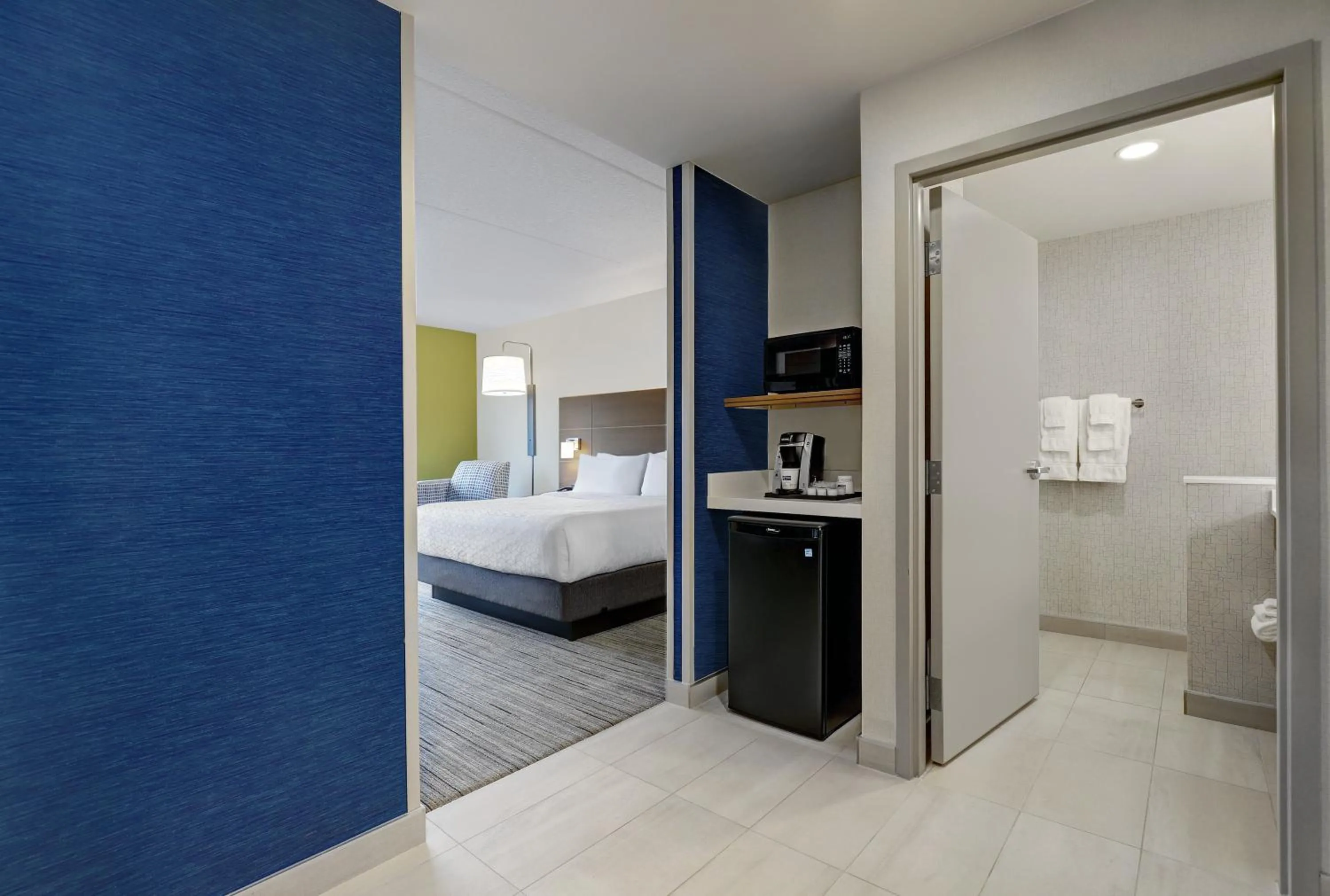 Photo of the whole room, Bed in Holiday Inn Express & Suites - Port Elgin