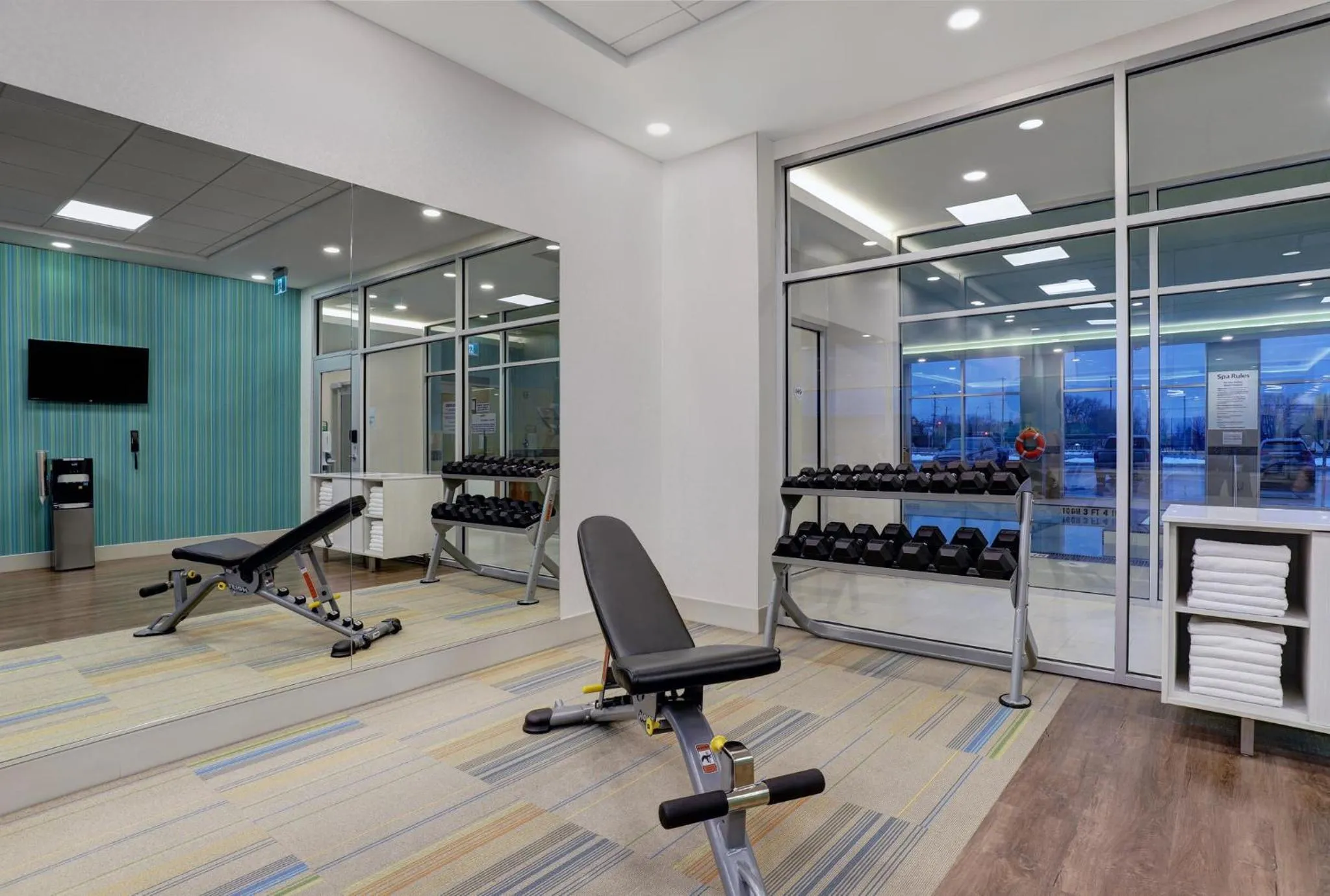 Fitness centre/facilities in Holiday Inn Express & Suites - Collingwood
