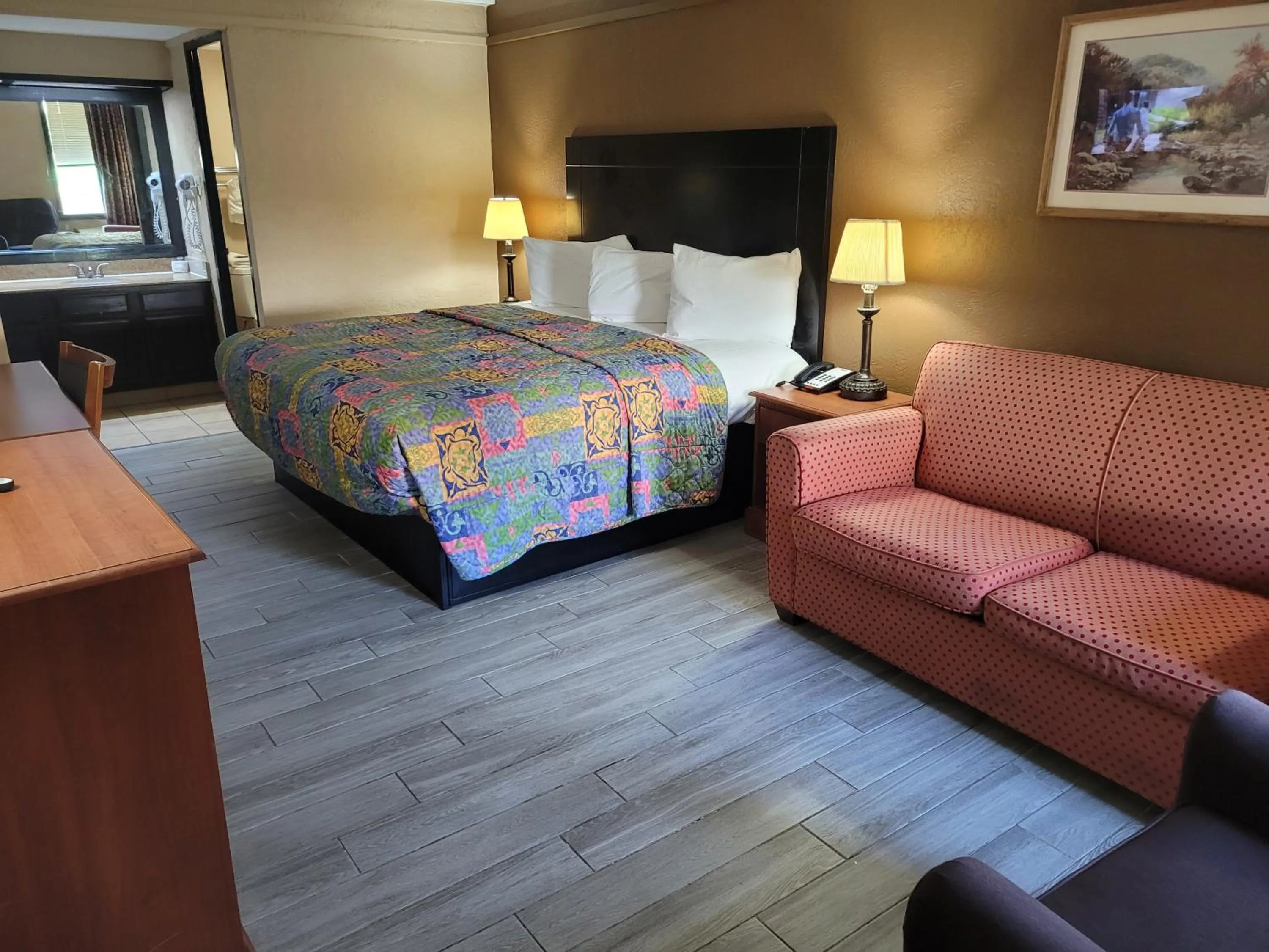 Living room, Bed in Stay Express Inn Athens