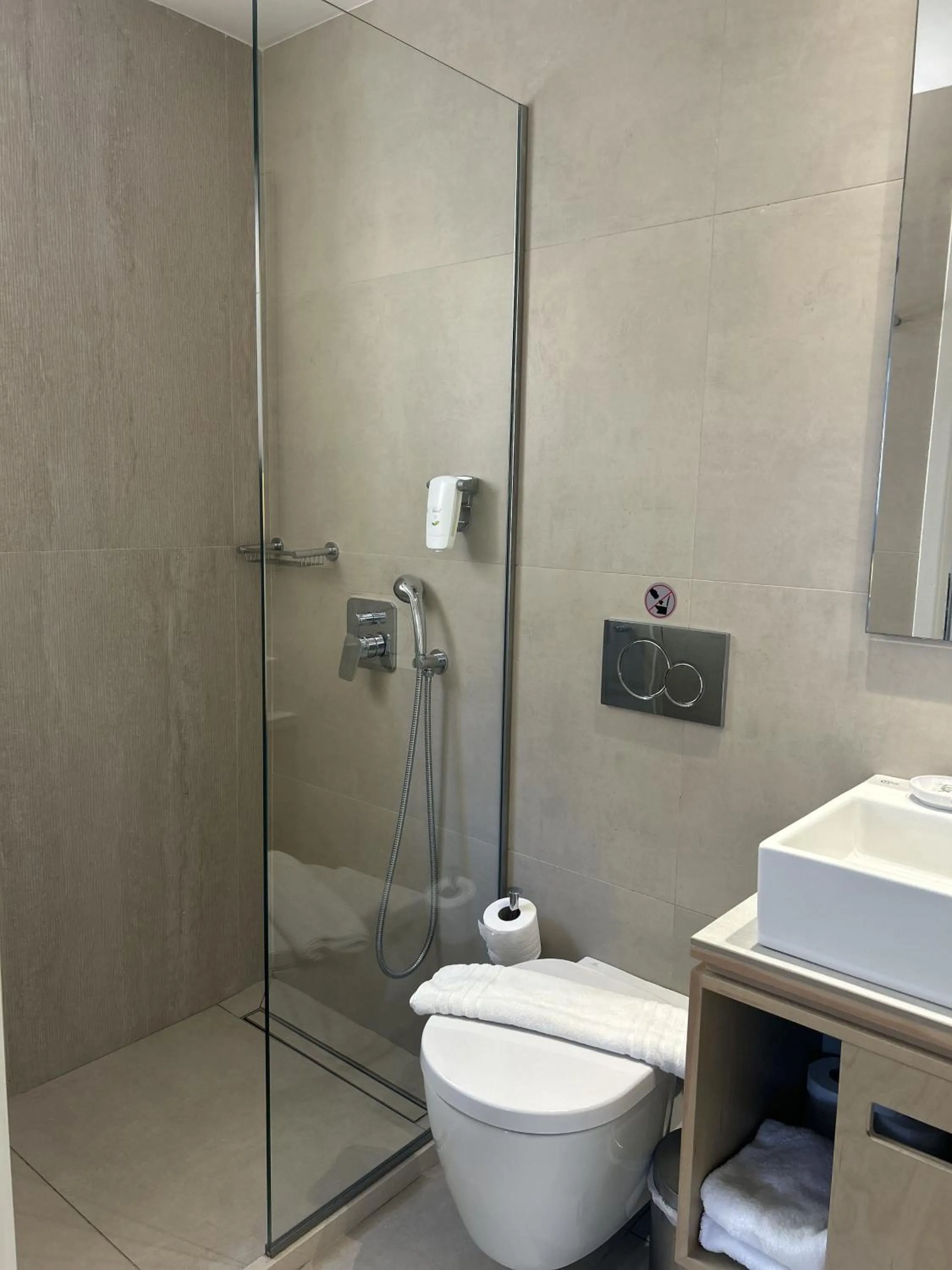 Stefan Village Hotel