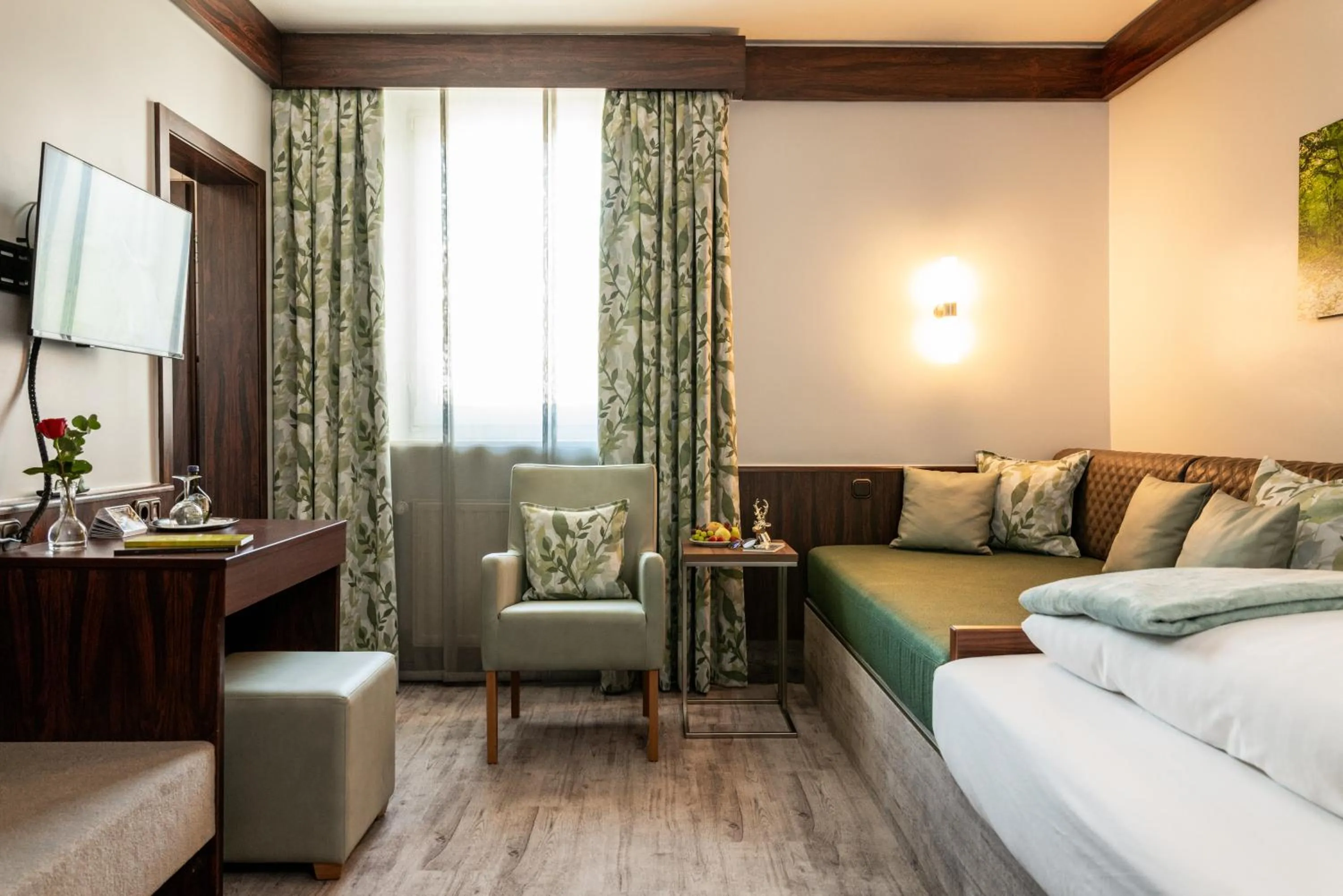 Photo of the whole room, Bed in Hotel Goldener Hirsch