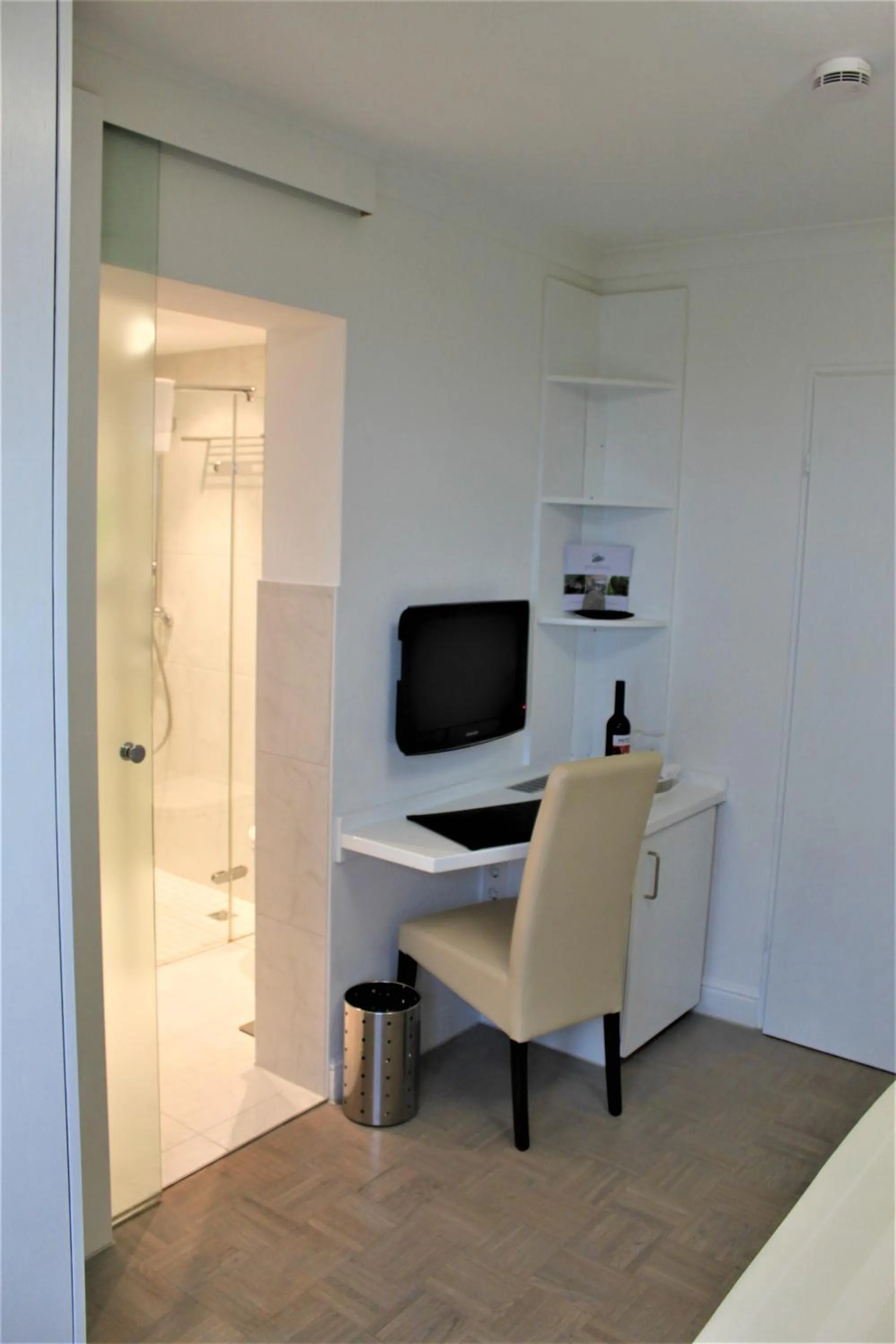 Photo of the whole room in Burgunderhof Bodensee - Adults only