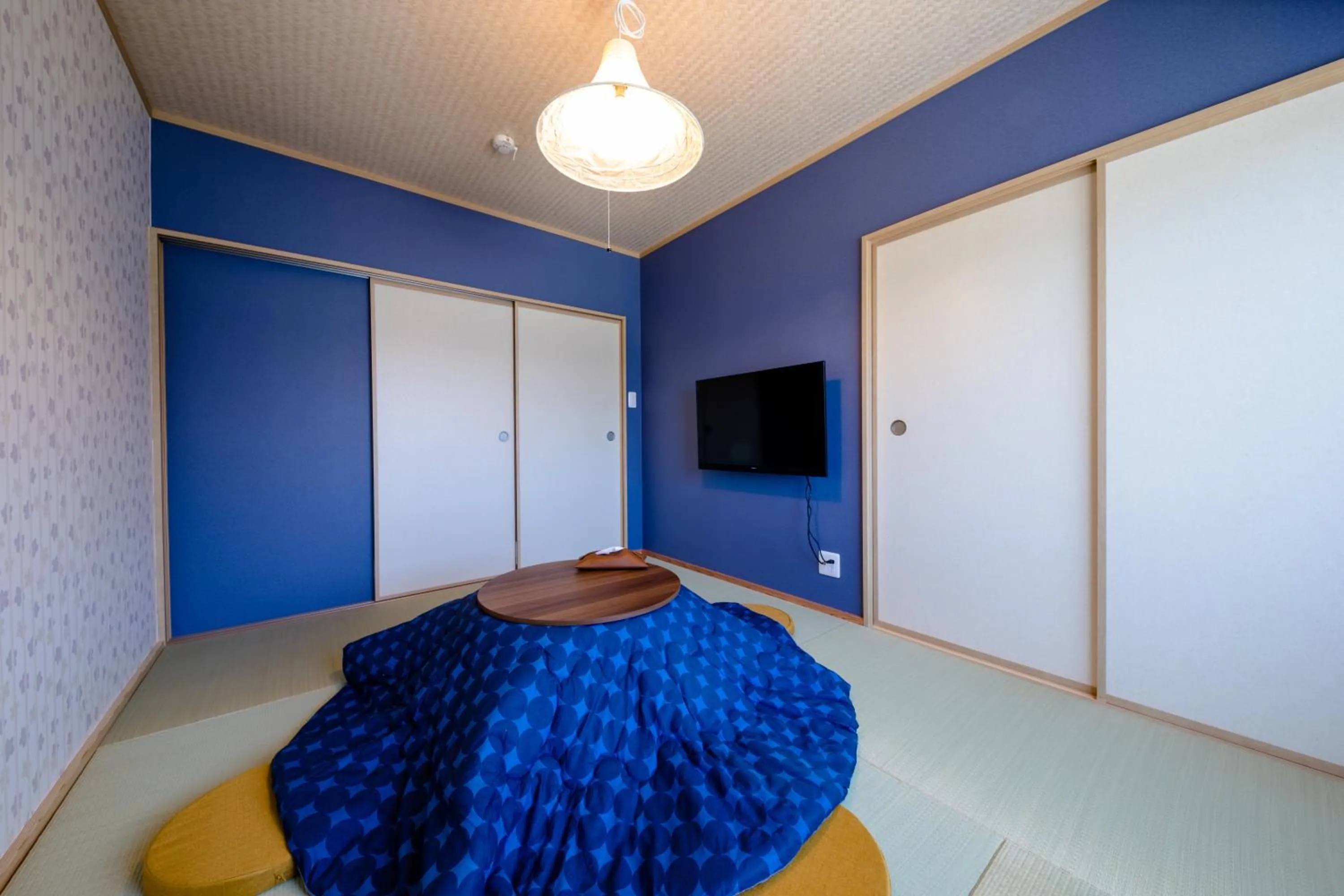 TV and multimedia, Bed in 風雅 Fuga A