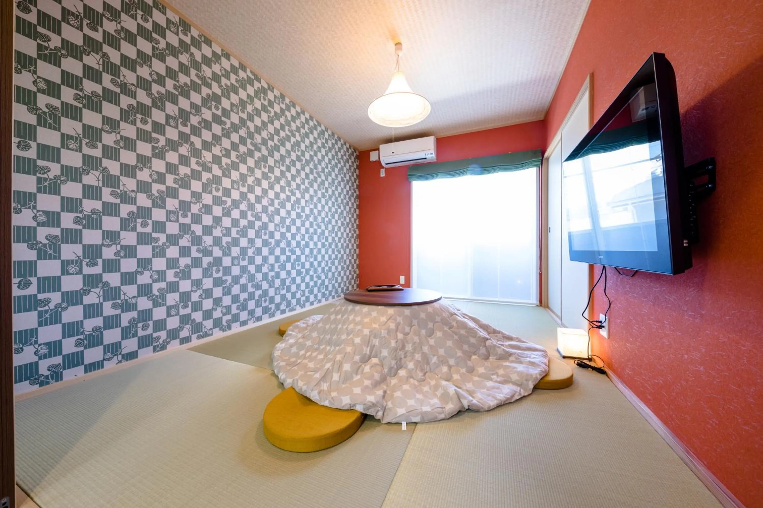 TV and multimedia, Bed in 風雅 Fuga B