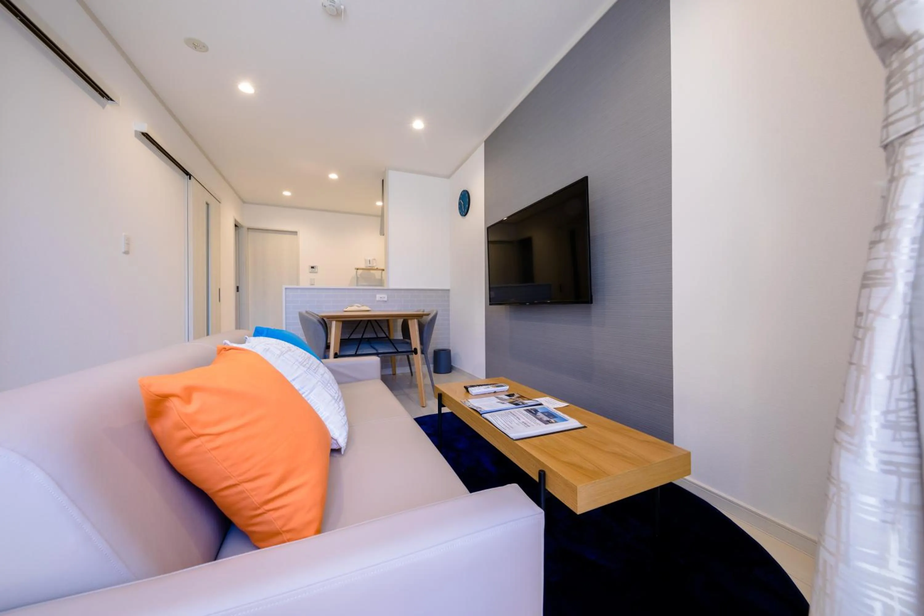 TV and multimedia in 風雅 Fuga B