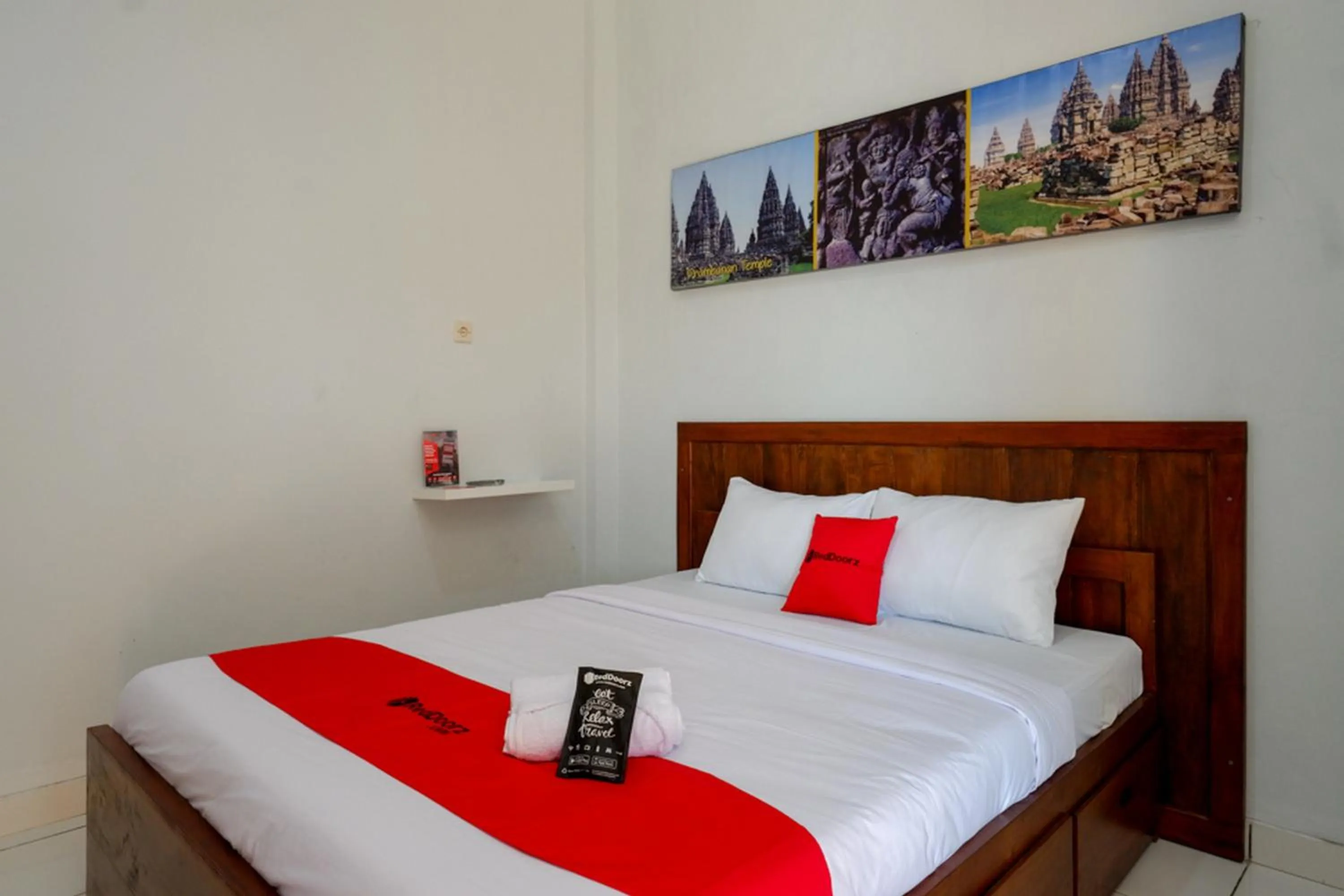 Bed in RedDoorz near Padang Golf Adisucipto