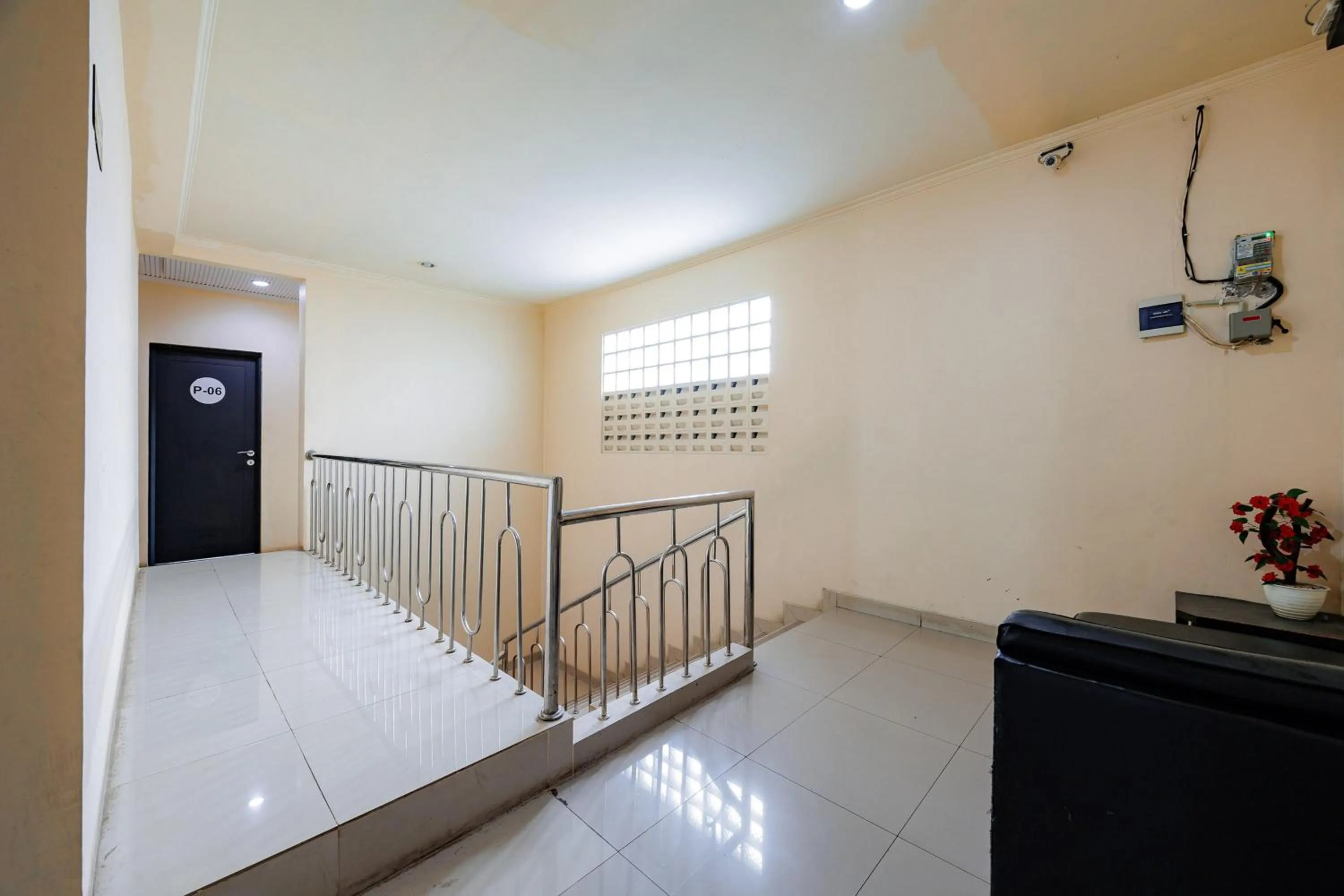 Property building, Bed in RedDoorz near Exit Toll Sirkuit Sentul