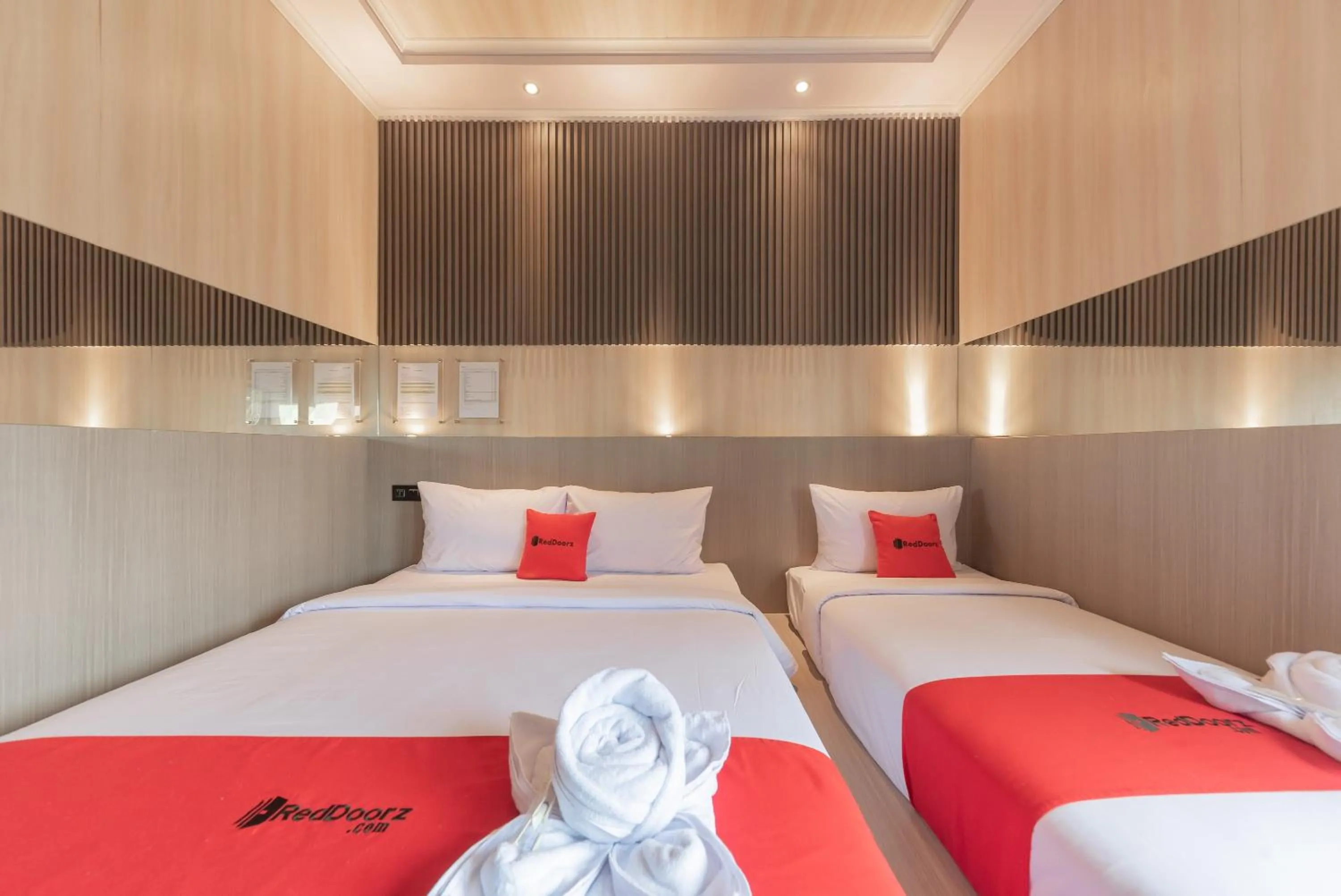 Bedroom, Bed in RedDoorz near Exit Toll Sirkuit Sentul