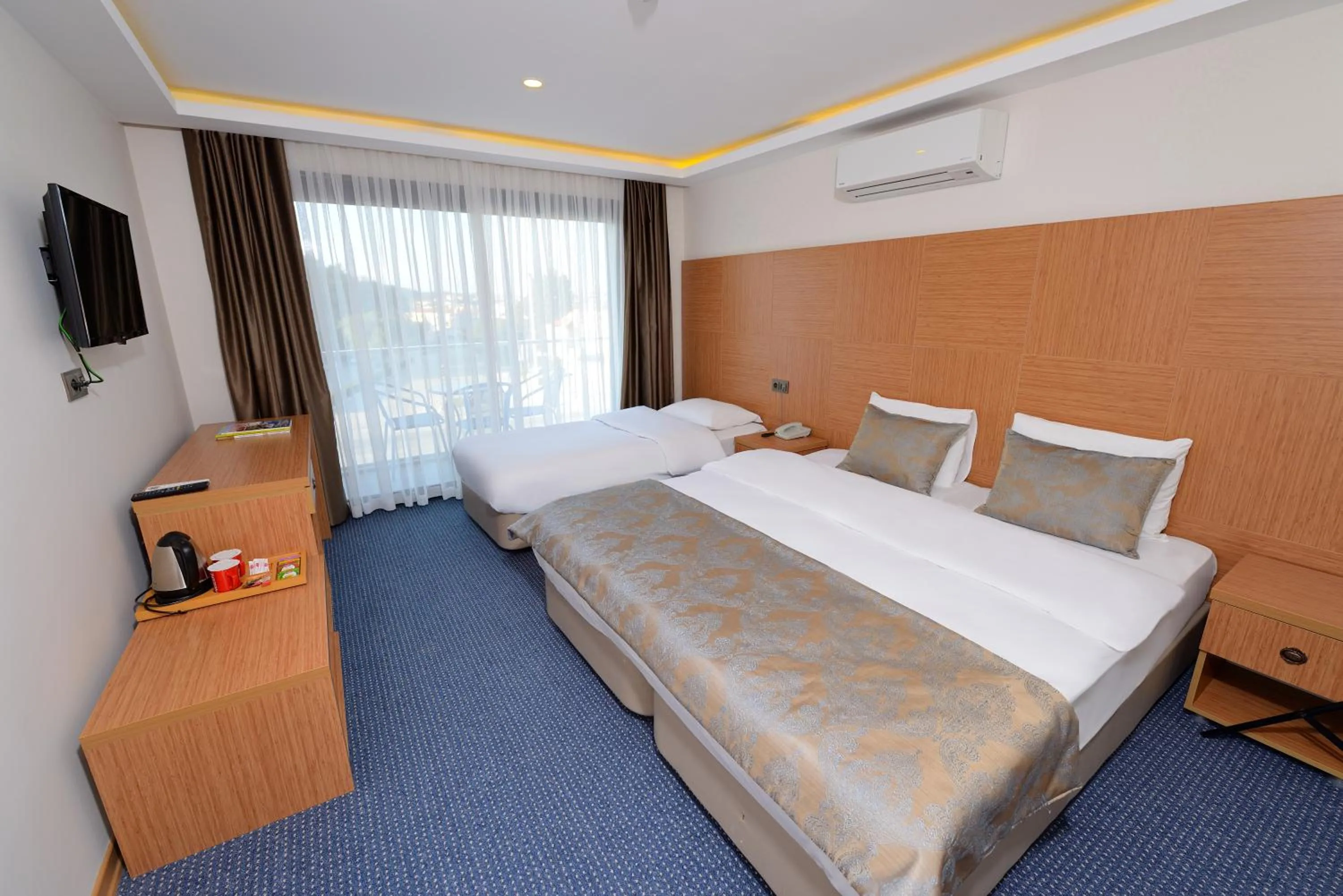 Bed in Saatlı Hotel