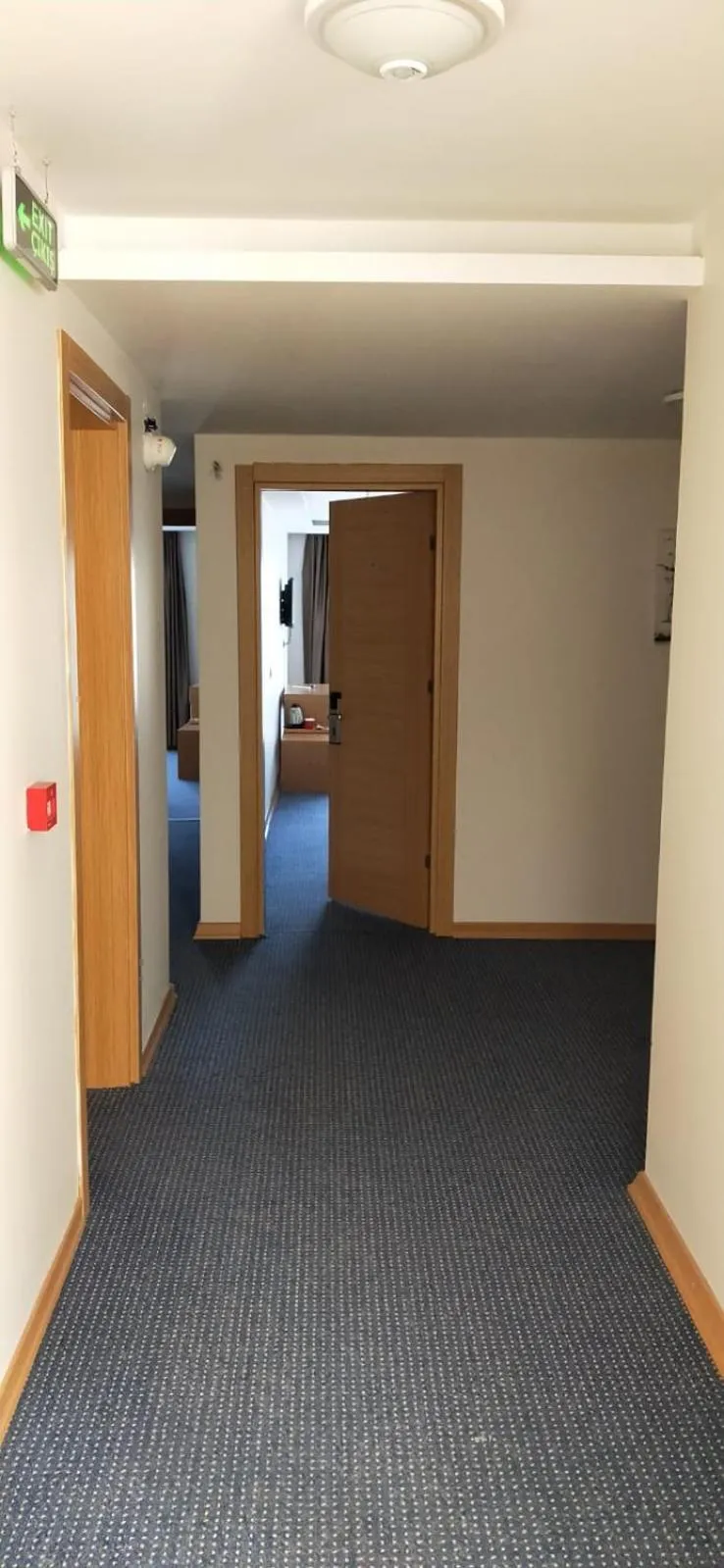 Lobby or reception in Saatlı Hotel