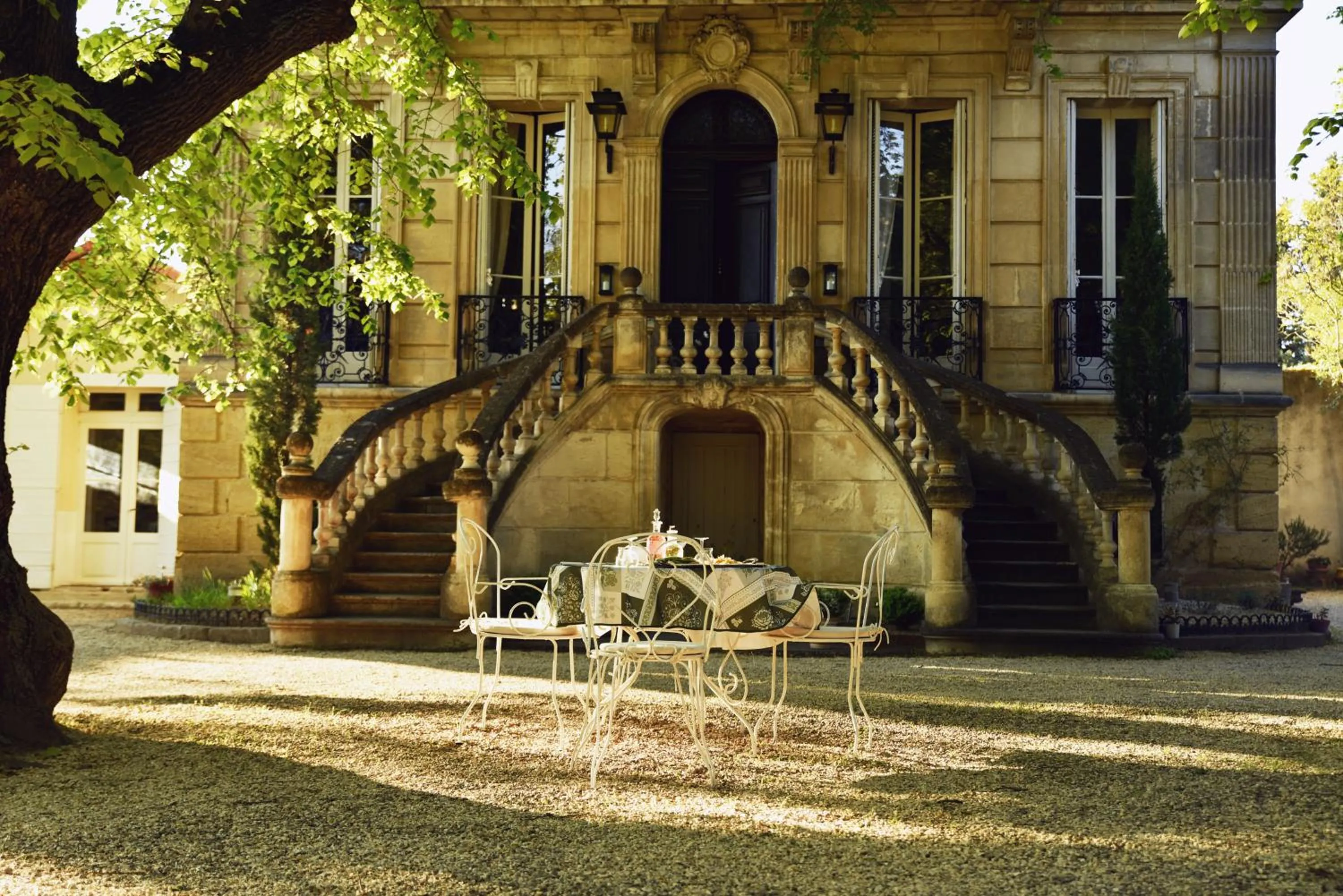 Facade/entrance in Embarben Maison d'hôtes