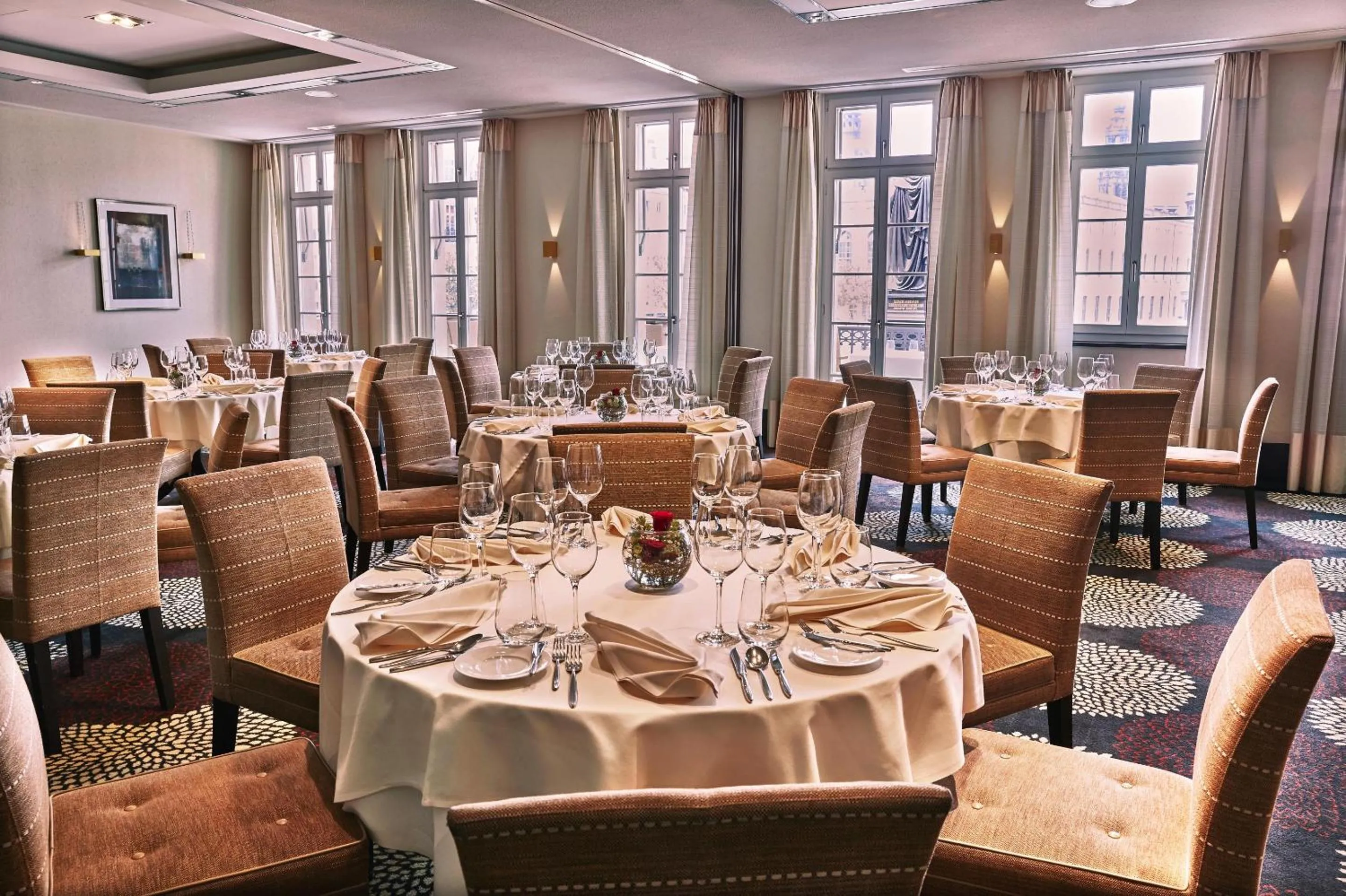 Restaurant/places to eat in Steigenberger Hotel de Saxe